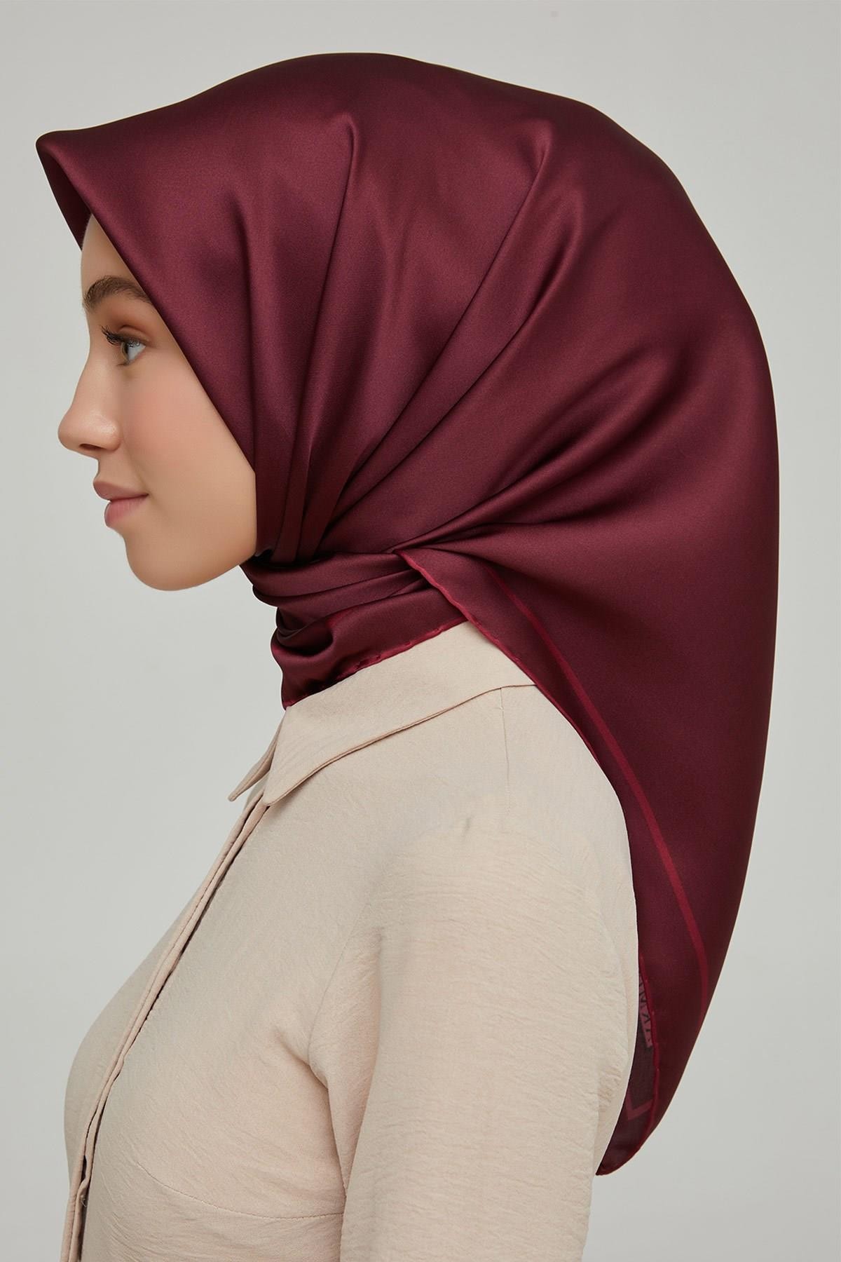 Armine Nostalji Serisi İpek Twill Eşarp 8668D-14