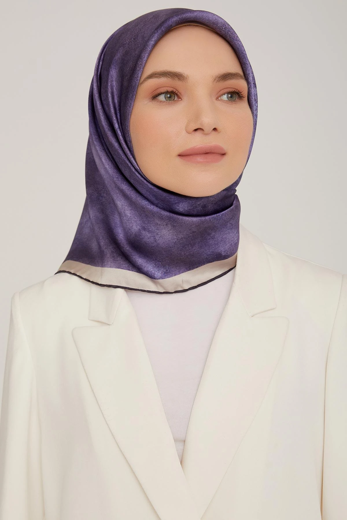 Armine İpek Eşarp Nostalji Sura 8849DS-01