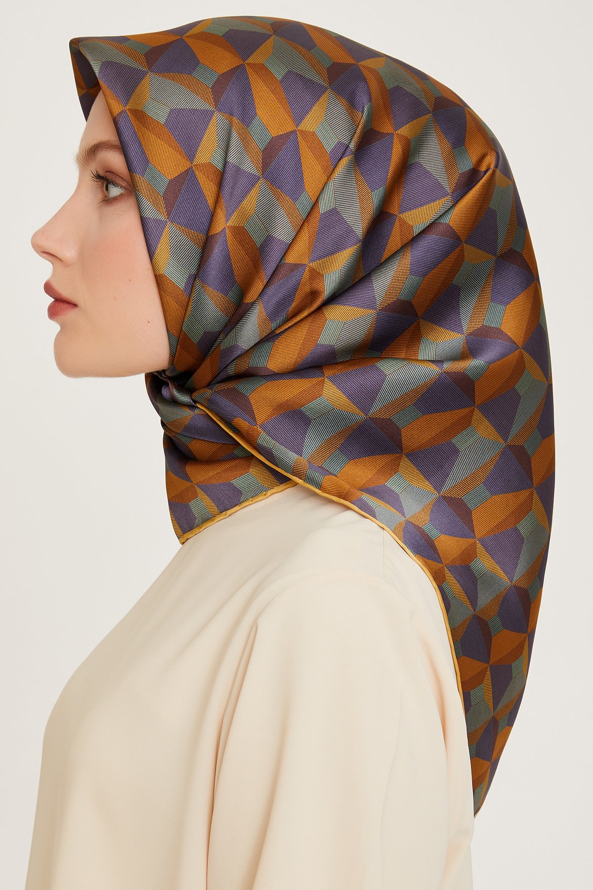 Armine Nostalji Serisi İpek Sura Eşarp 9204DS-39