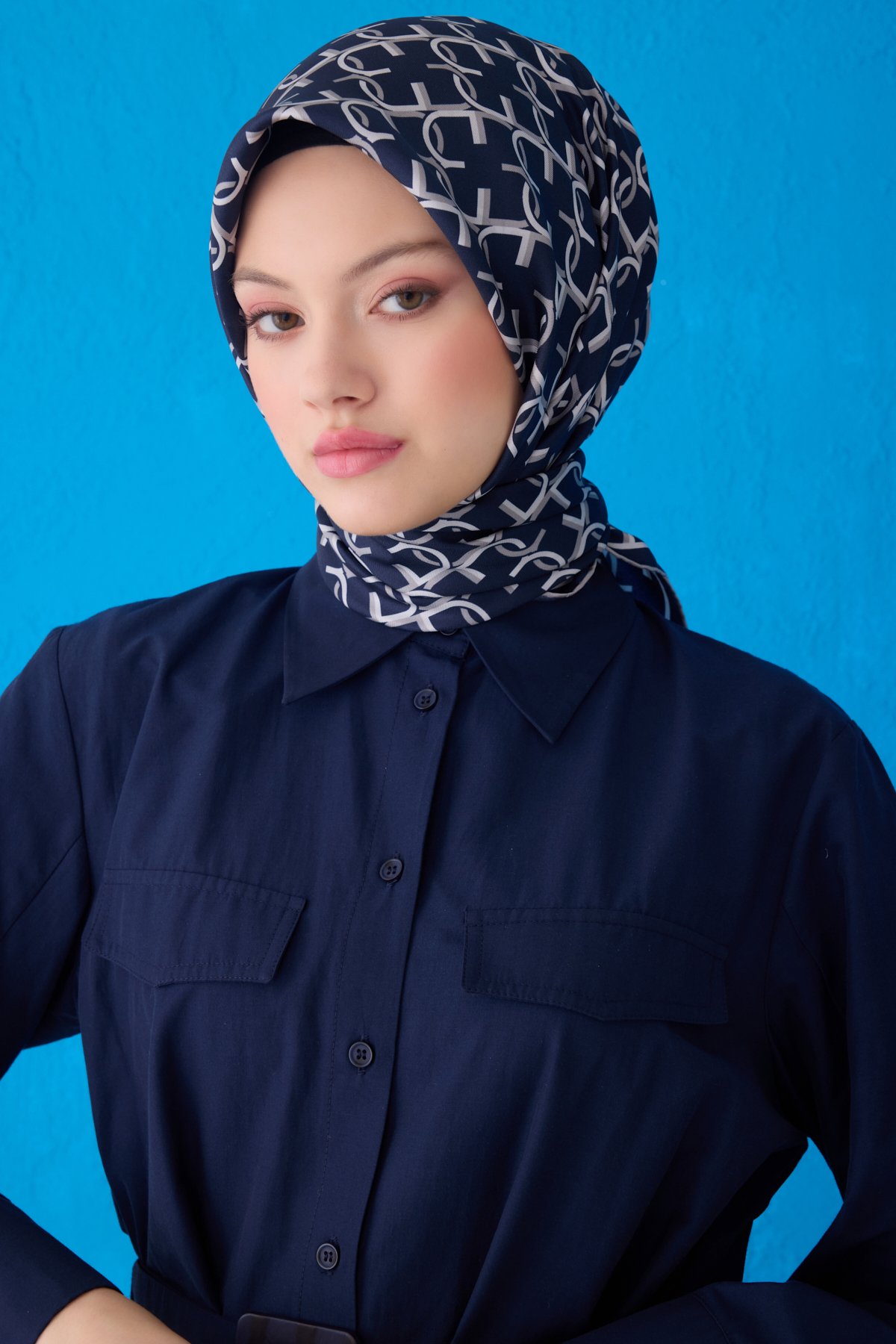 Belli Twill İpek Eşarp 4102D - Lacivert-Beyaz-Gri-08