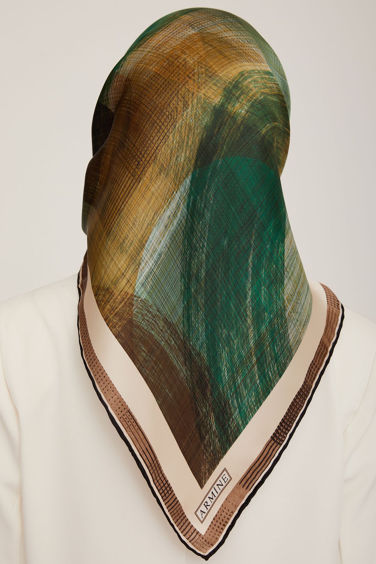 Armine Nostalji Serisi İpek Twill Eşarp 8830D-31