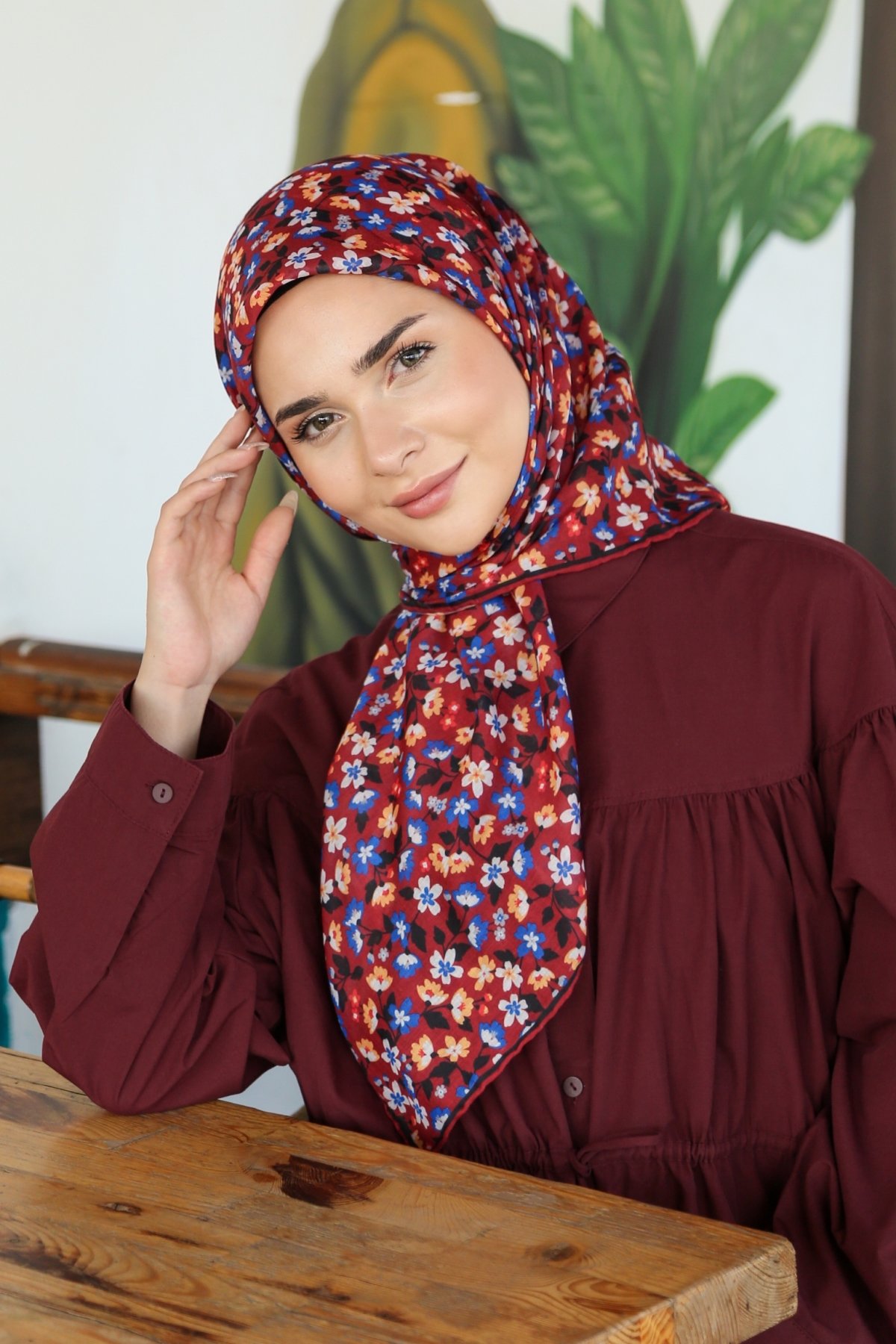 Tesettürnağme Soft Pamuk Eşarp TN2008 - Bordo-Sarı-Mavi-13