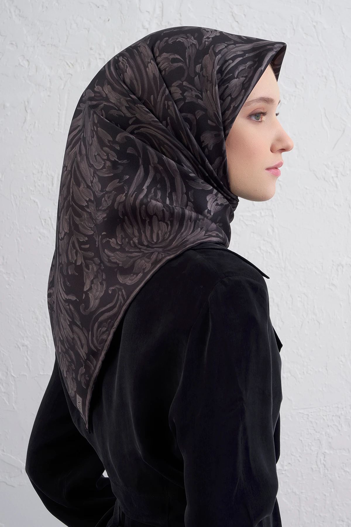 Armine Sura İpek Eşarp 9431DS