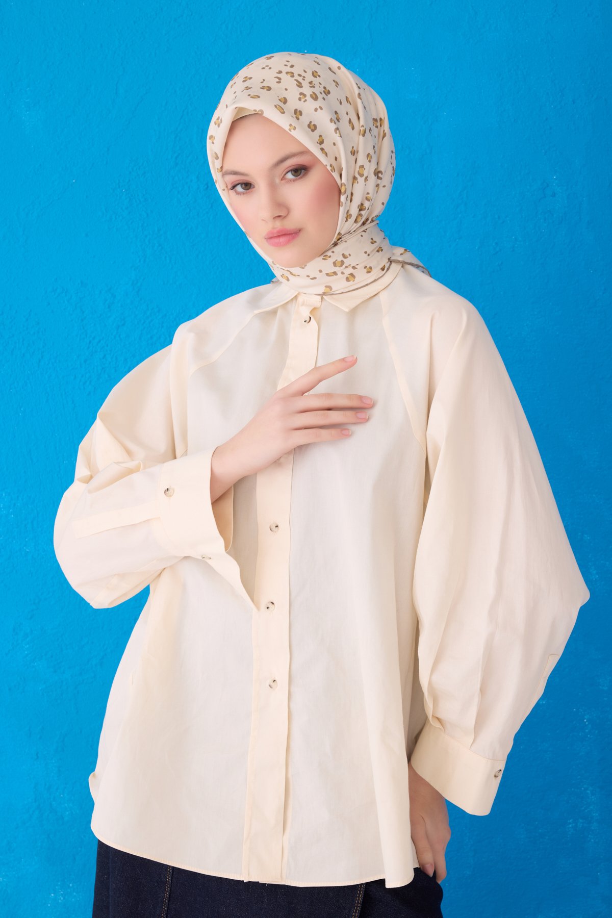 Belli Twill İpek Eşarp 4126D