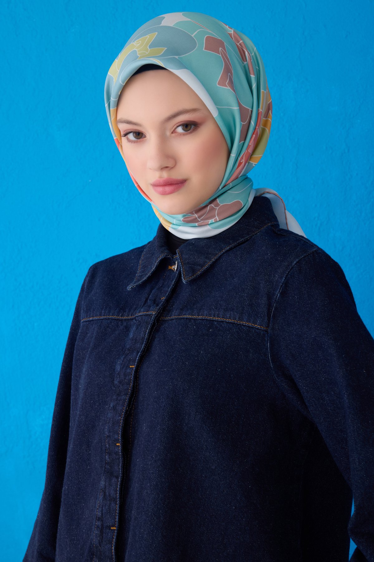 Belli Twill İpek Eşarp 4127D - TURKUAZ-ÇOK RENKLİ