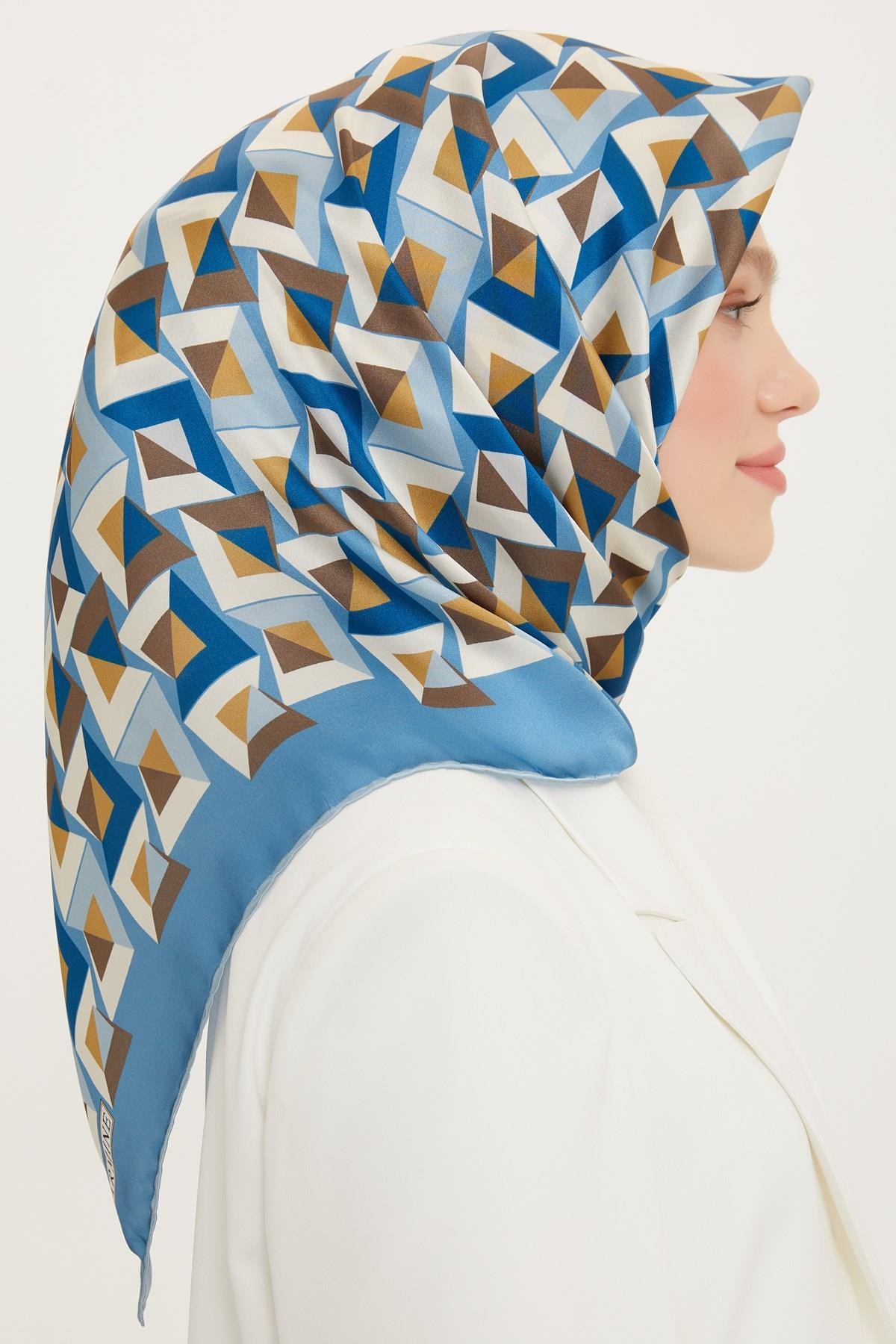 Armine Nostalji Serisi İpek Twill Eşarp 8720D-36