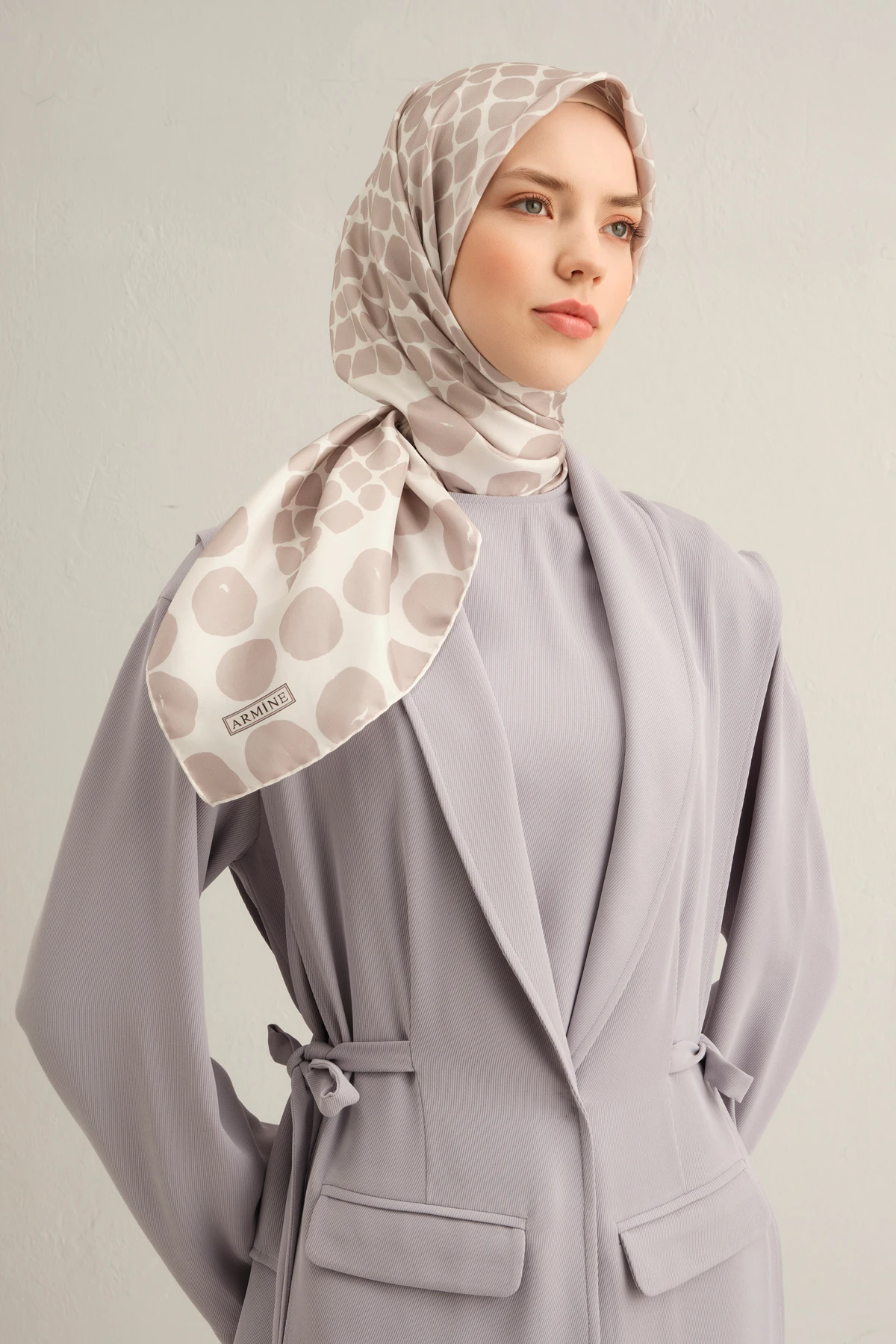 Armine Twill İpek Eşarp 9354D - Krem - Gri
