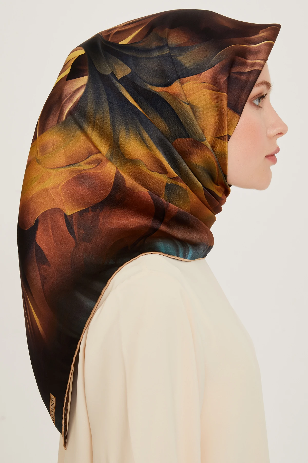 Armine Nostalji Serisi Sura İpek Eşarp 9244DS-01 - 34-Taba-Kahve