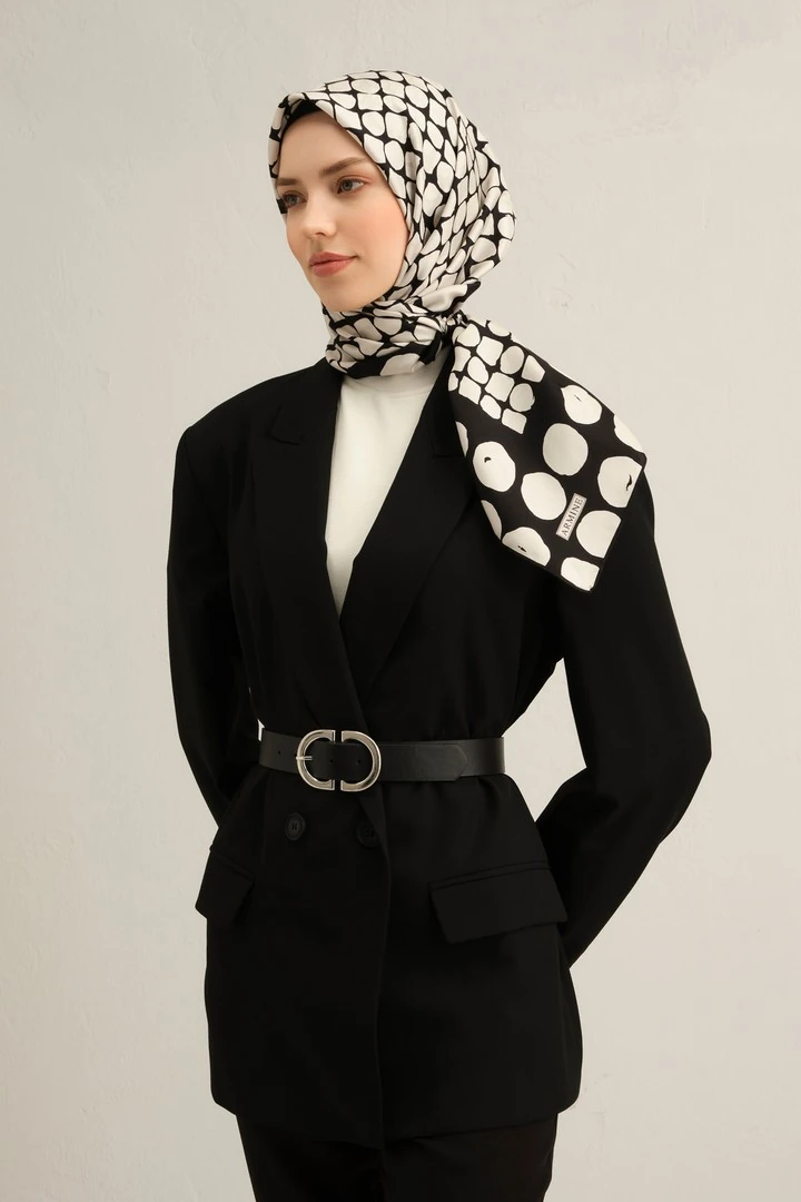 Armine Nostalji Serisi Twill İpek Eşarp 9354D - Beyaz - Siyah