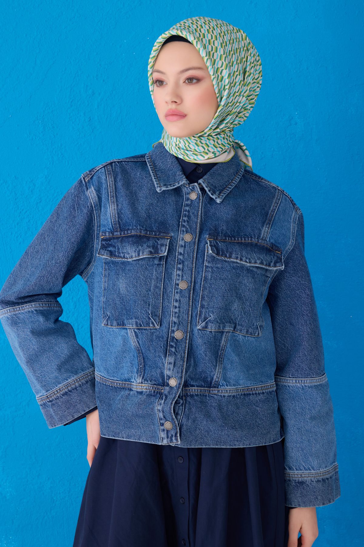 Belli Twill İpek Eşarp 4124D - BEBE MAVİSİ-YAĞ YEŞİLİ