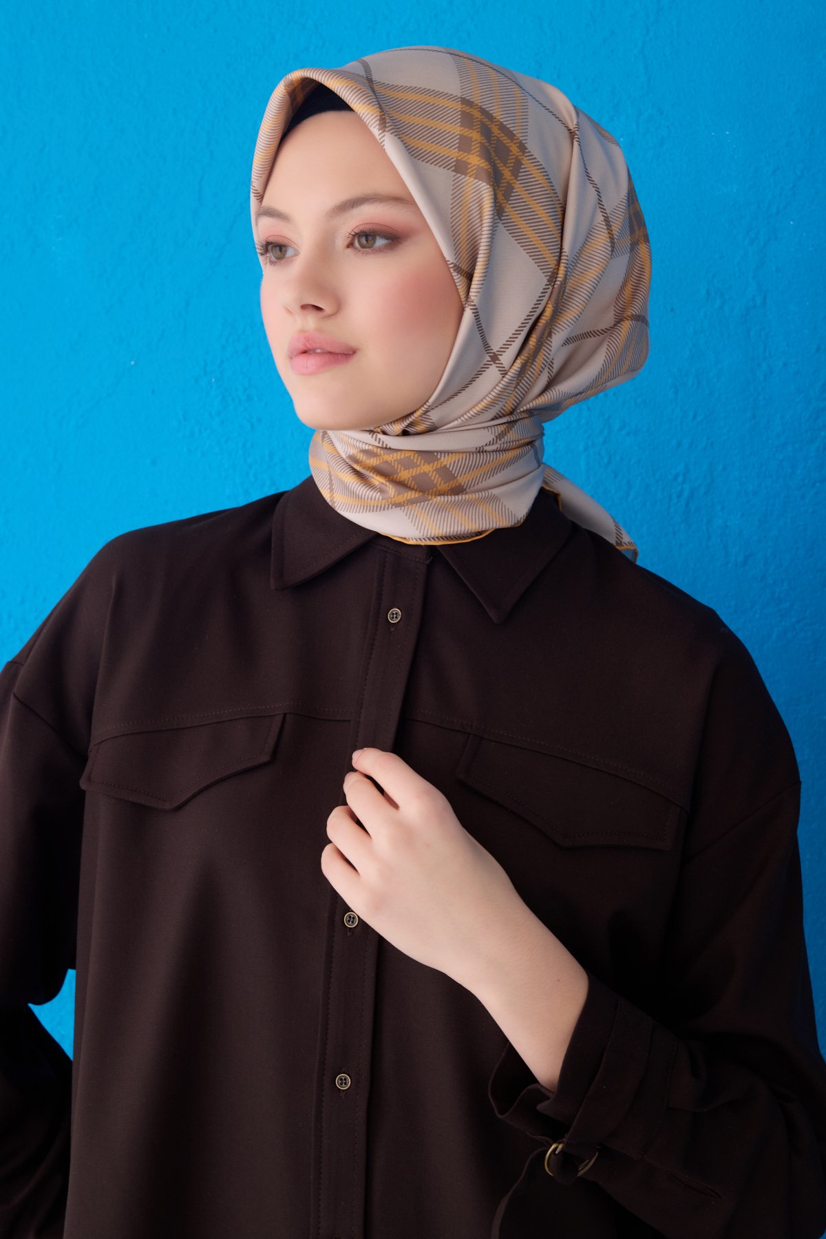Belli Twill İpek Eşarp 4122D - Taş-Gold-01