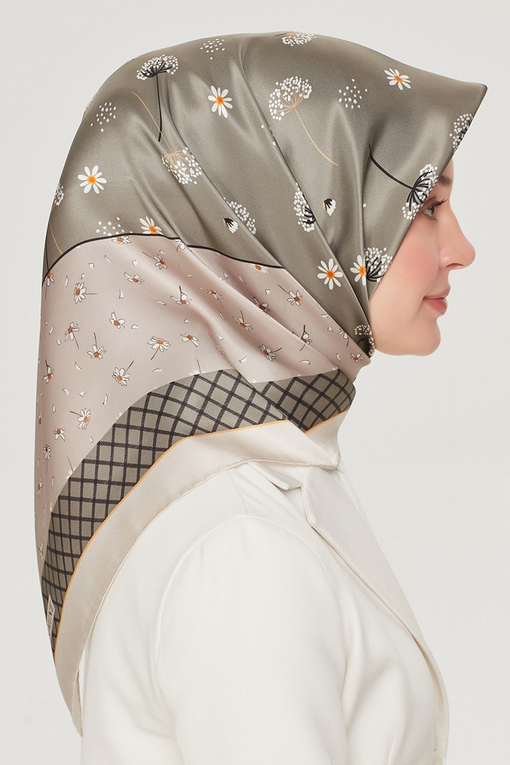 Armine Nostalji Serisi Twill İpek Eşarp 8517D-36