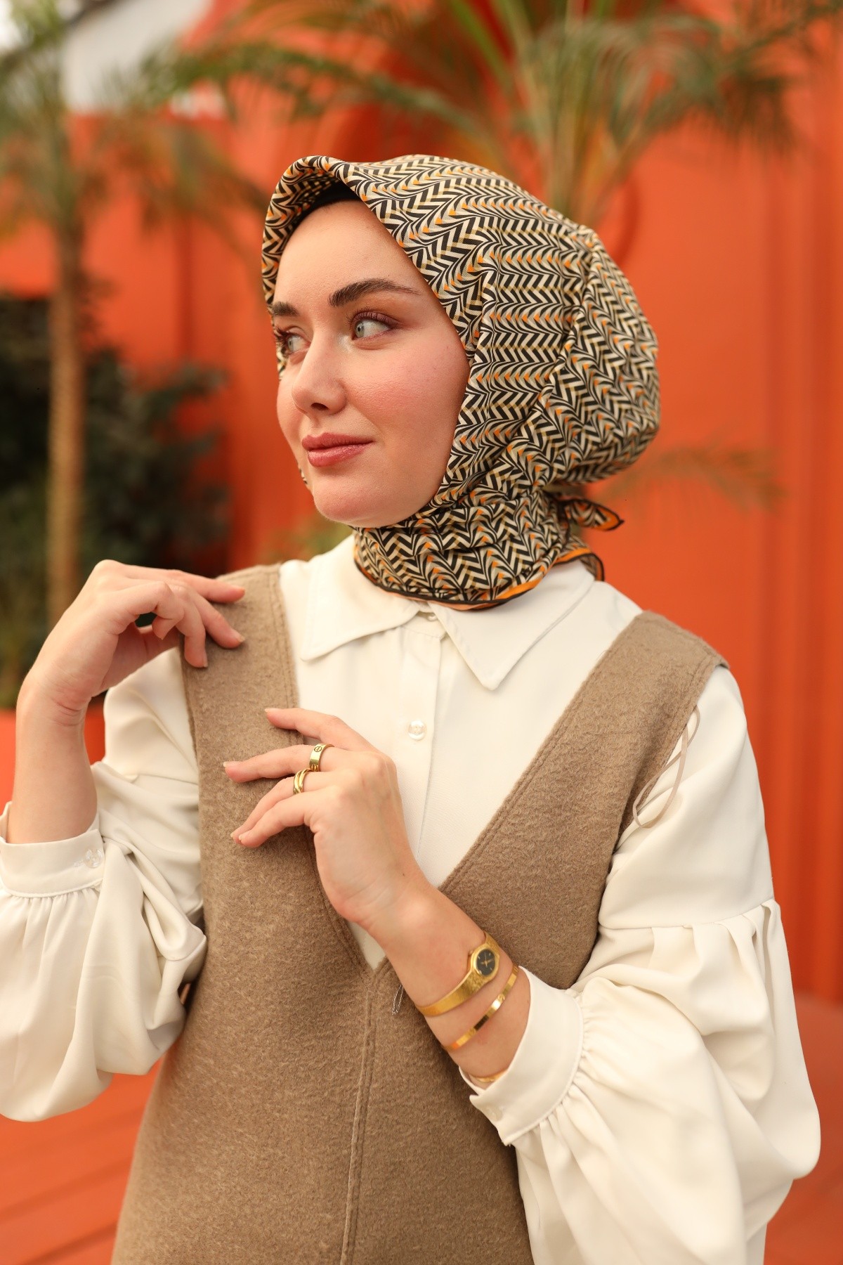 BEYAZ-TURUNCU