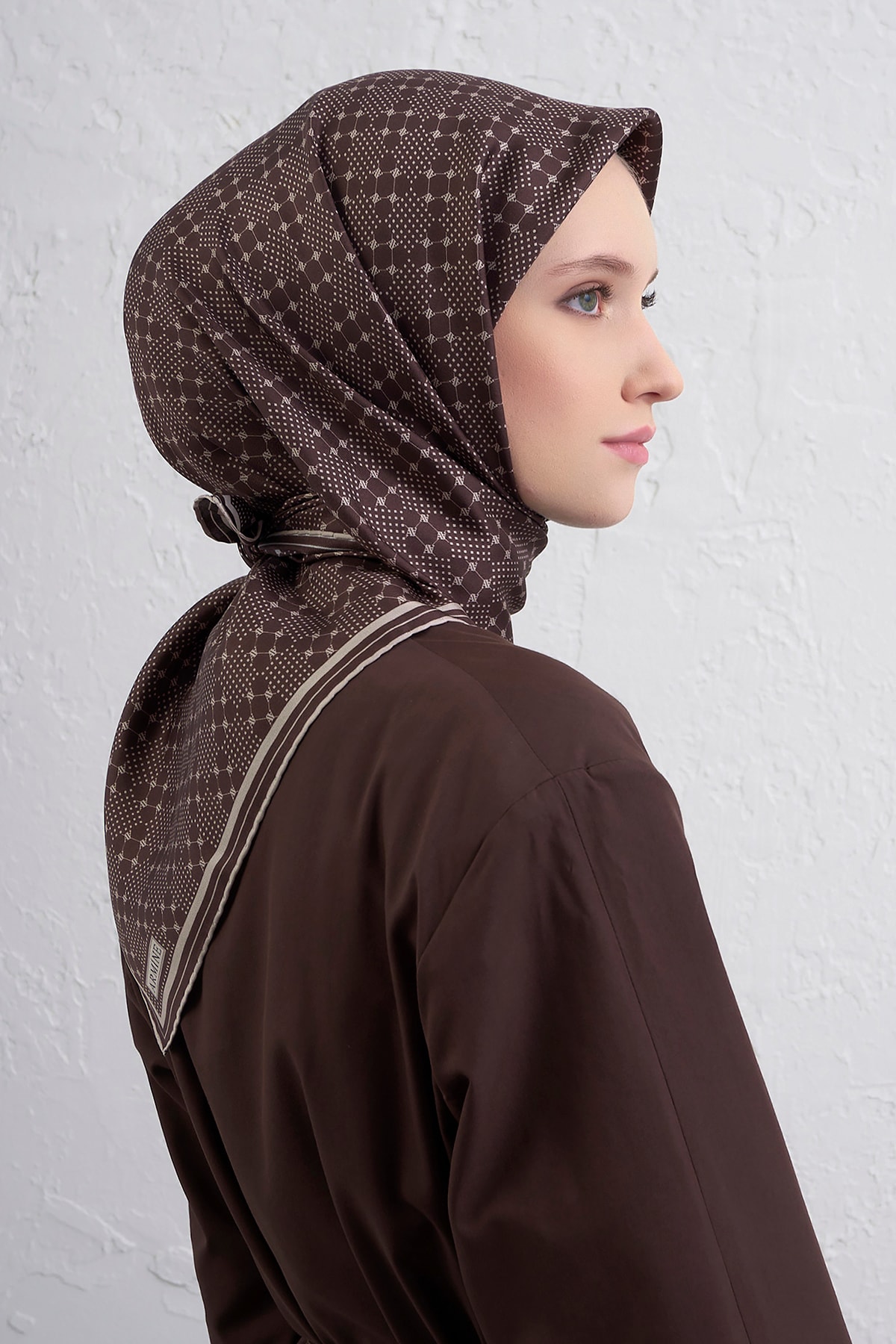 Armine Sura İpek Eşarp 9440DS - 59-Acı Kahve