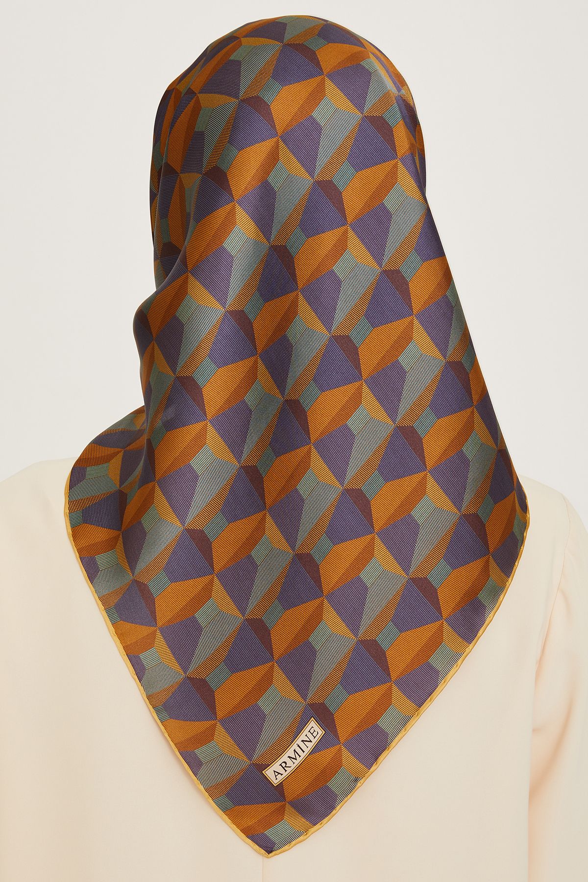 Armine Nostalji Serisi İpek Twill Eşarp 9204D-39