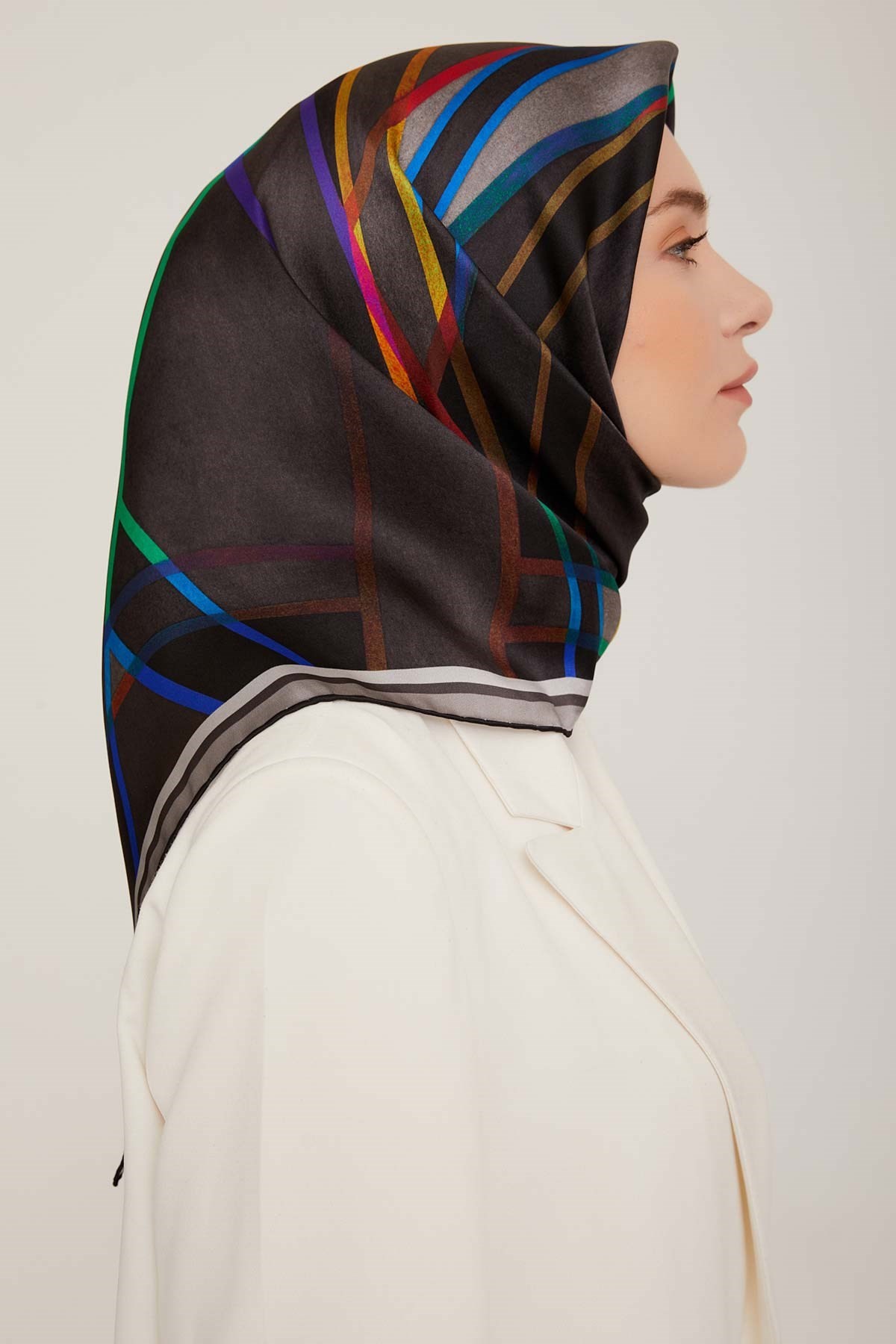 Armine Nostalji Serisi Twill İpek Eşarp 8843D-07