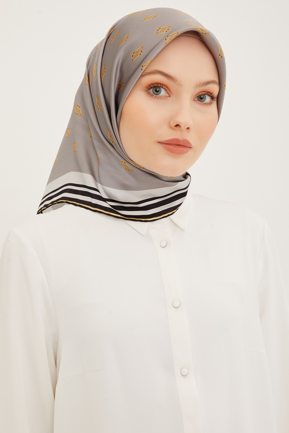 Armine Nostalji Sura İpek Eşarp 8959DS-03