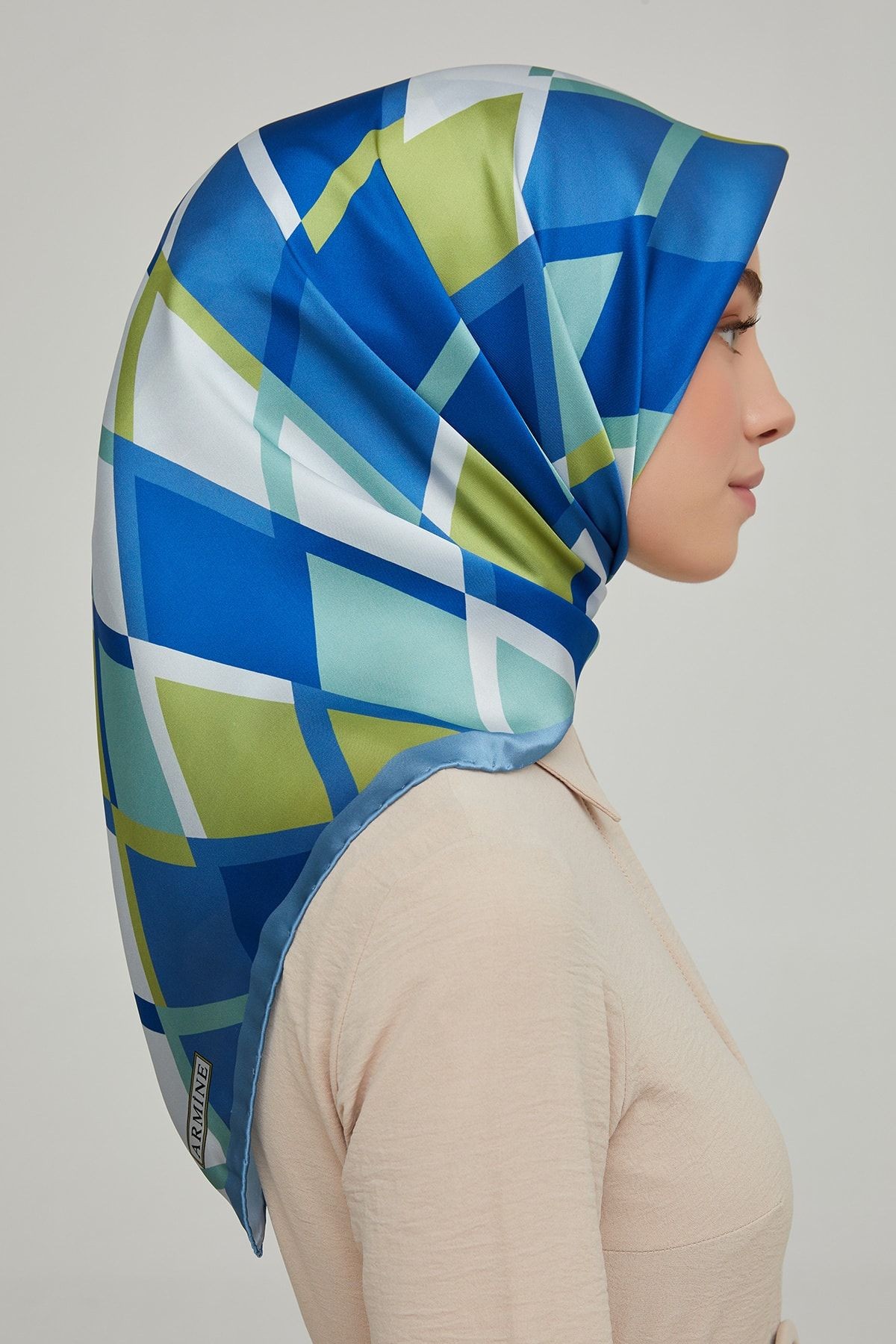 Armine Nostalji Serisi Twill İpek Eşarp 8664D-02