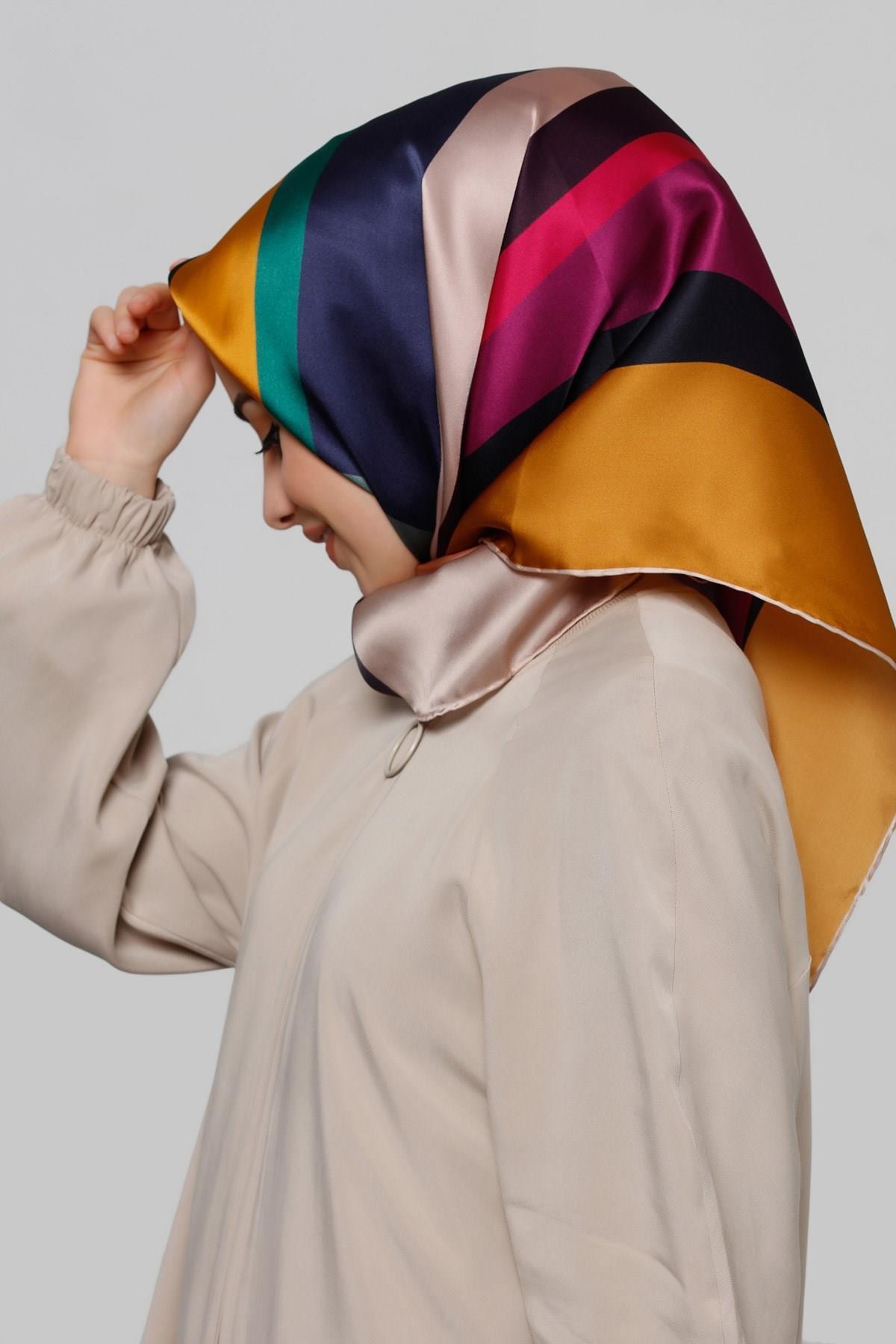 Armine Nostalji Serisi Twill İpek Eşarp 8301D-84