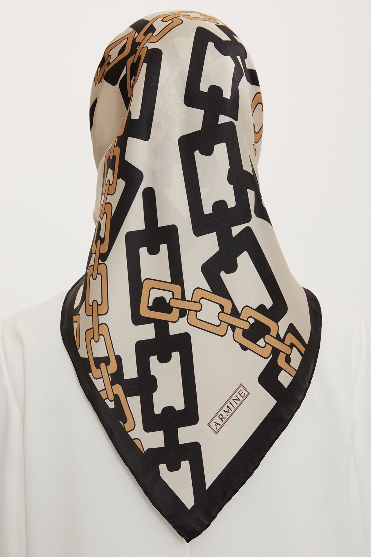 Armine Nostalji Serisi İpek Twill Eşarp 8736D-01