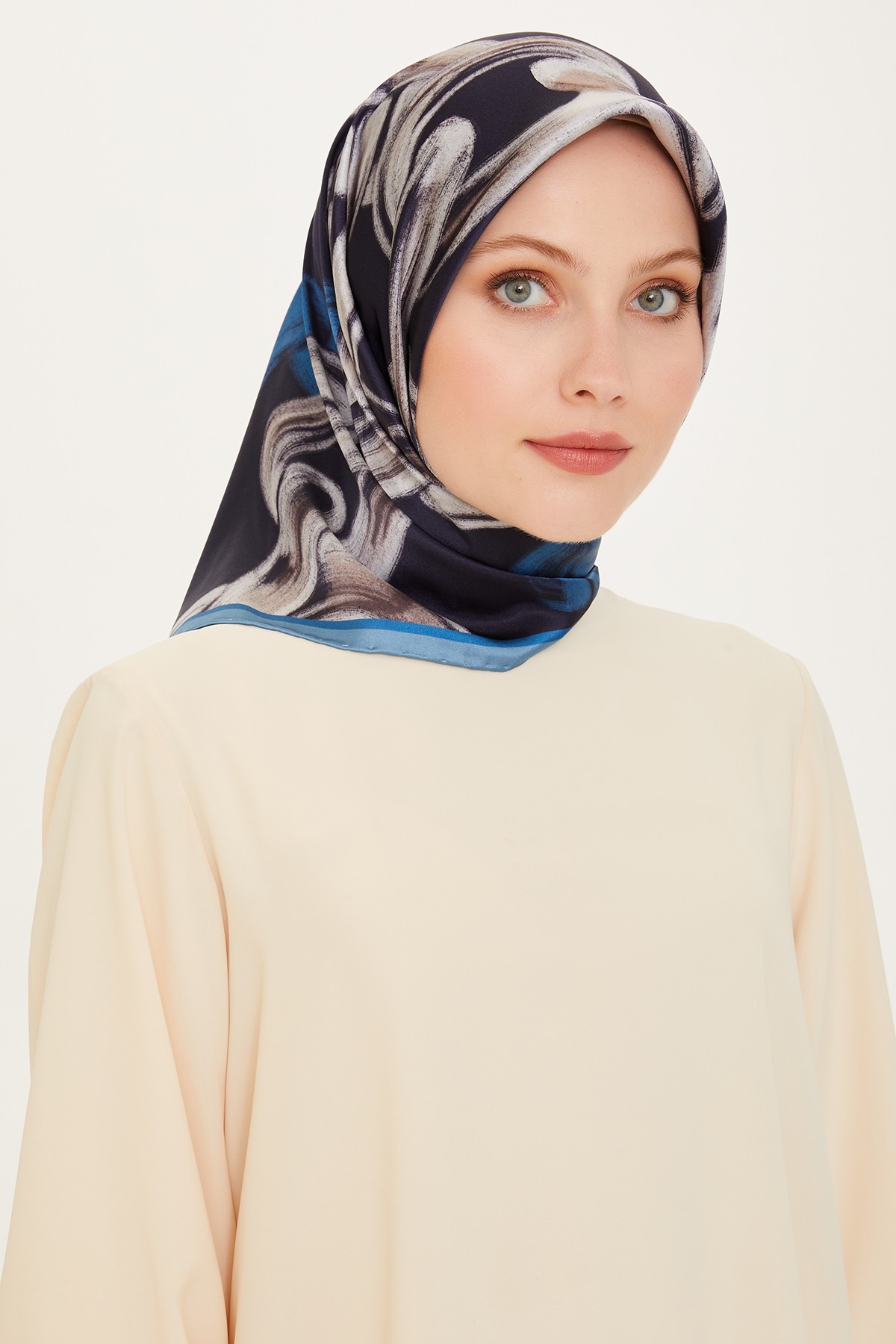 Armine İpek Twill Eşarp 9253D-52