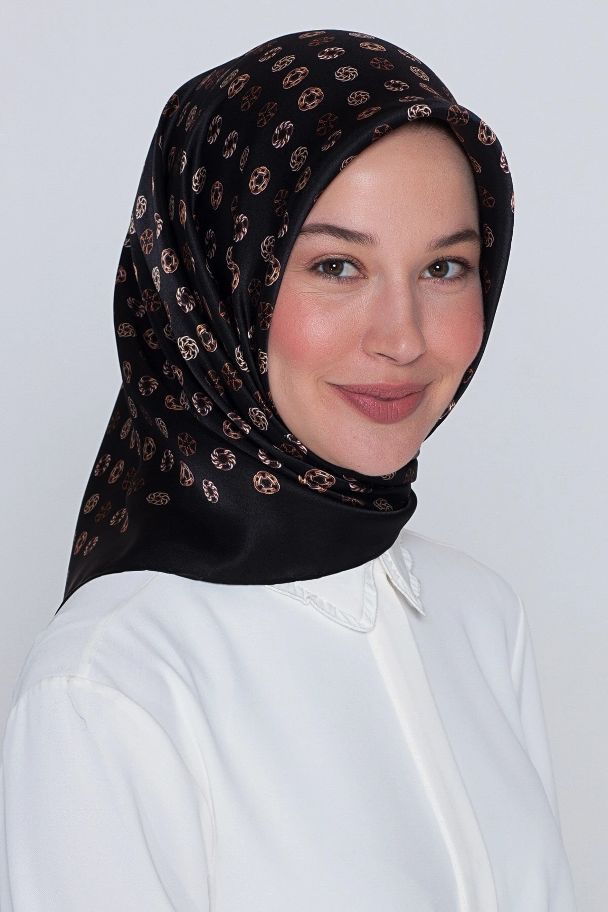 Nostalji Serisi Twill İpek Eşarp 7926D-09