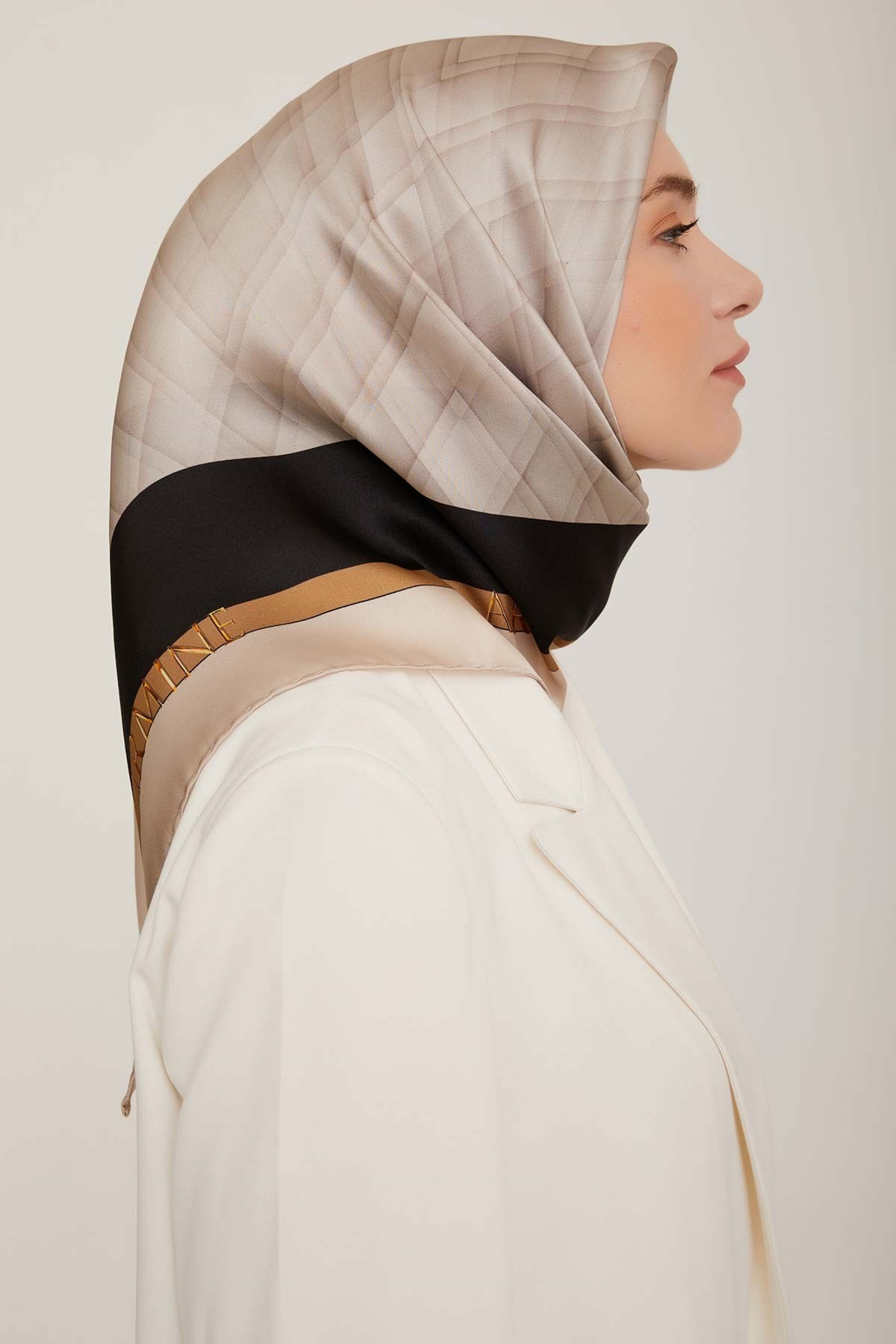 Armine İpek Eşarp Nostalji Twill 8813D-01