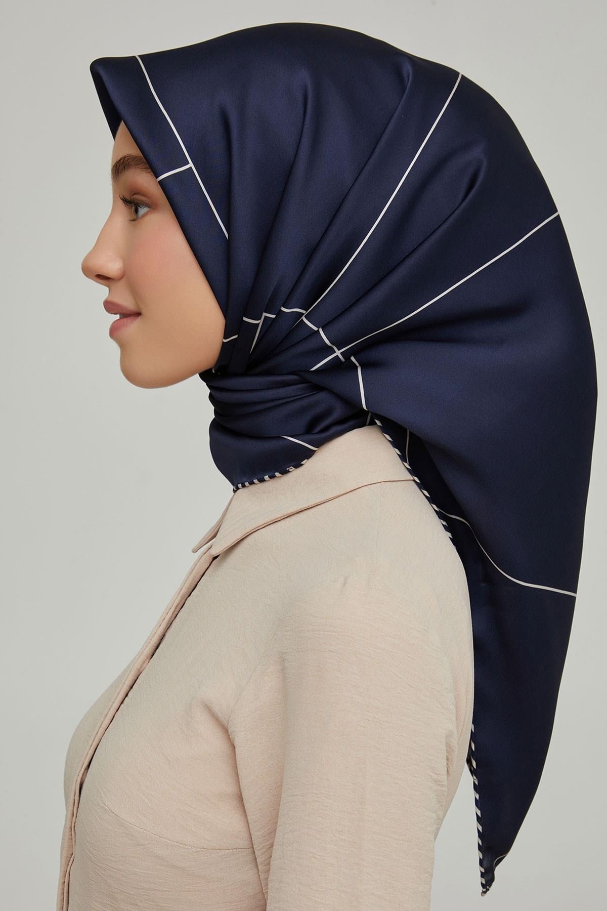 Armine Nostalji Serisi İpek Sura Eşarp 8655DS-05