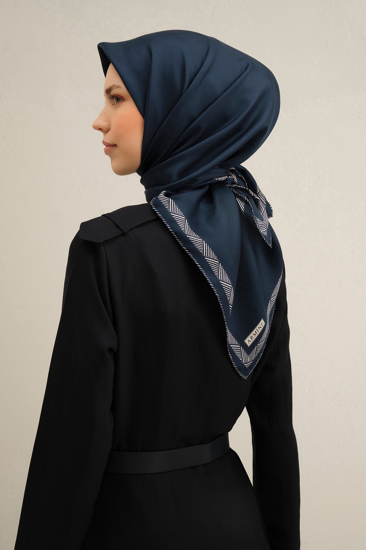 Armine Twill İpek Eşarp 9357D - Lacivert - Beyaz