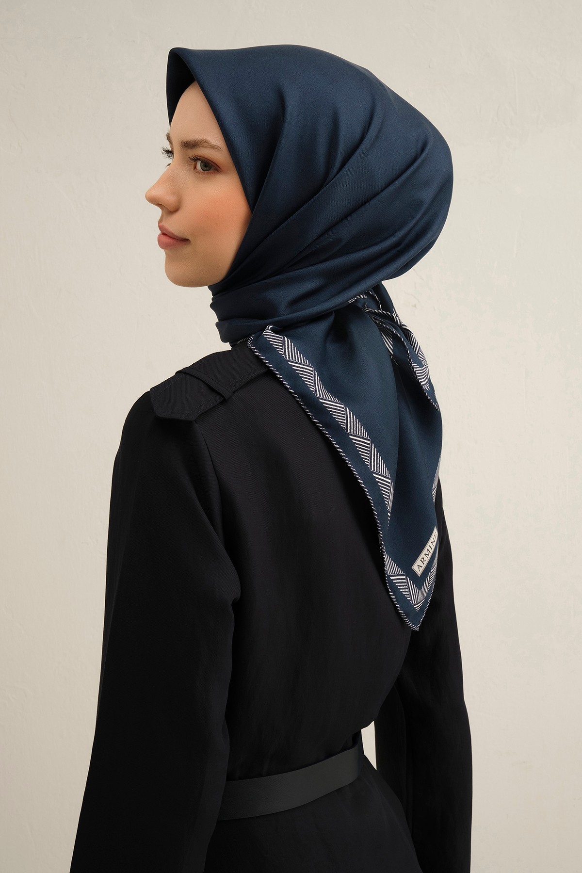 Armine Twill İpek Eşarp 9357D - Lacivert - Beyaz