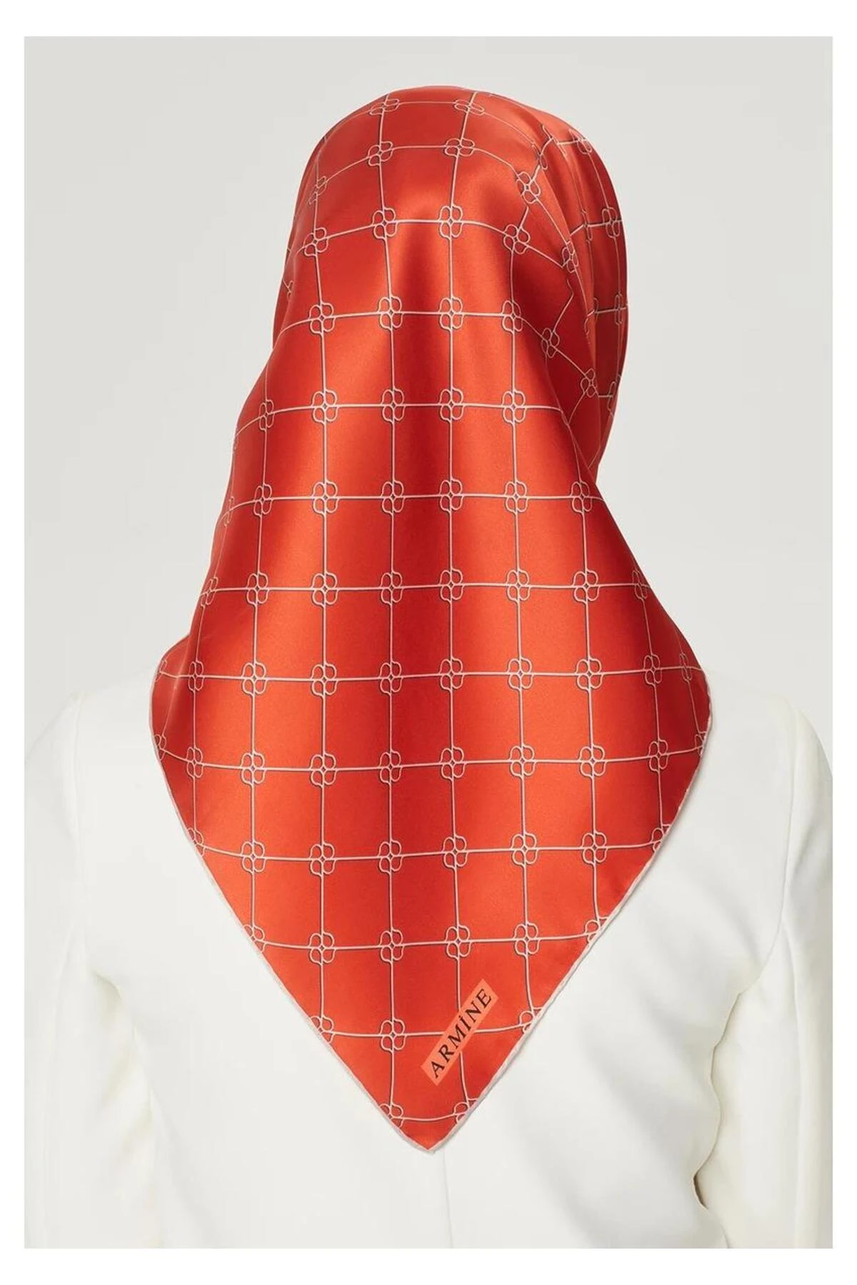 Armine Nostalji Serisi Twill İpek Eşarp 8555D-18