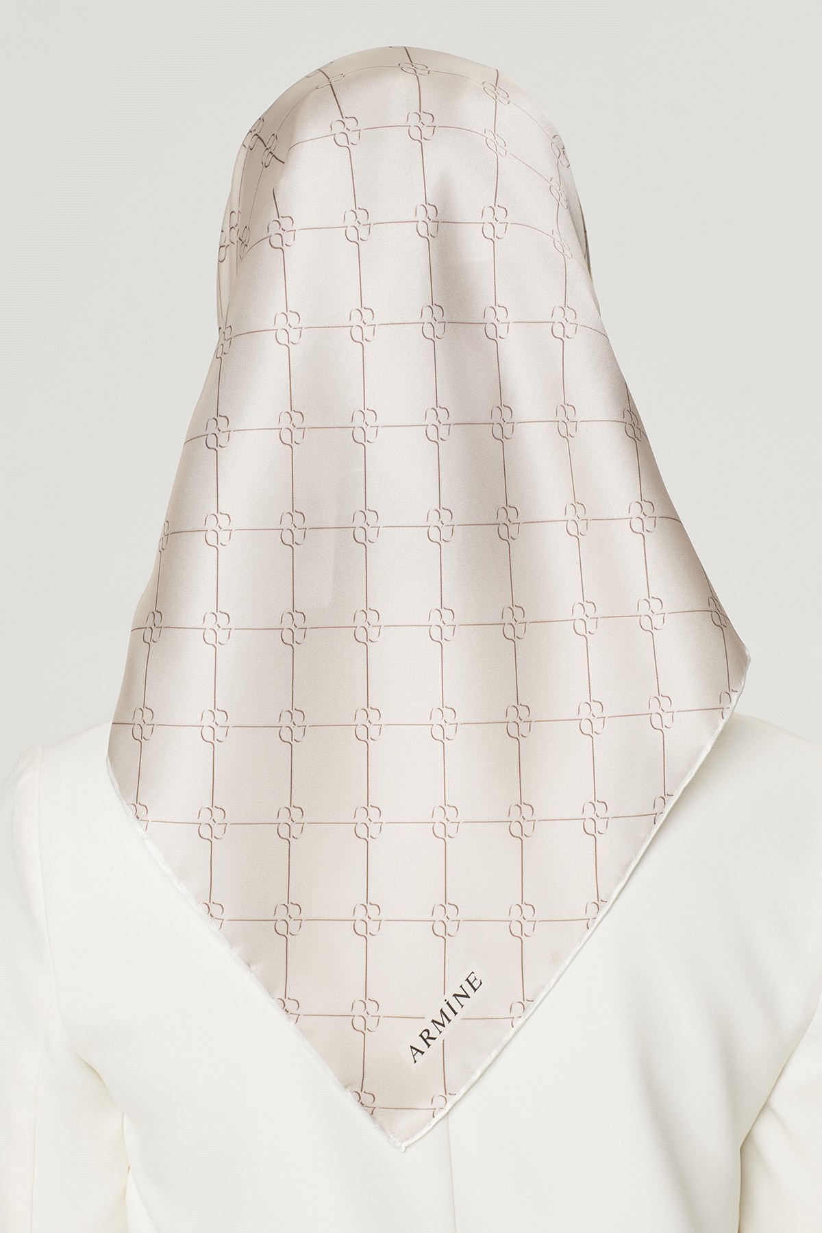 Armine Nostalji Serisi Twill İpek Eşarp 8555D-02