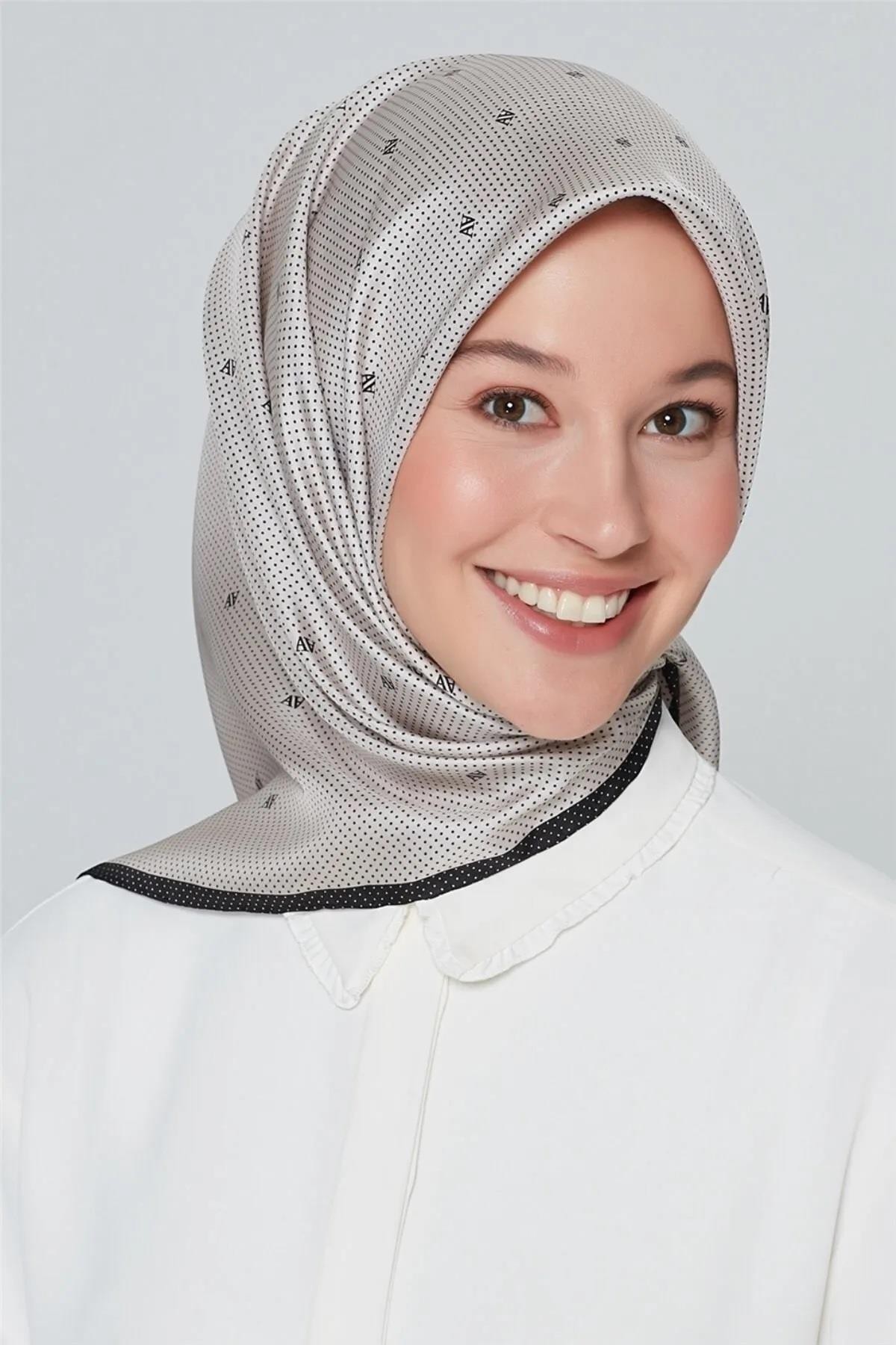Armine Nostalji Serisi Twill İpek Eşarp 8259D-83