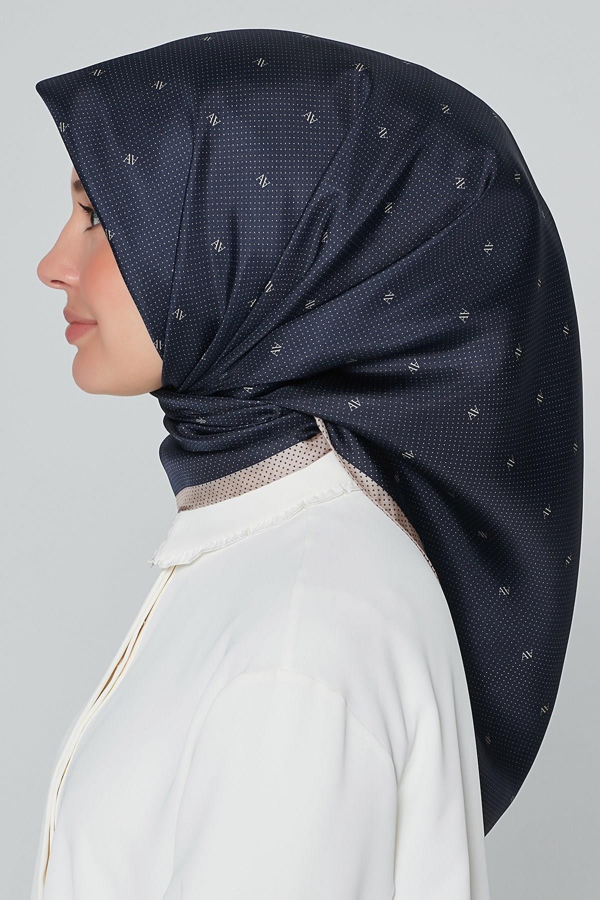 Armine Nostalji Serisi Twill İpek Eşarp 8259D-09