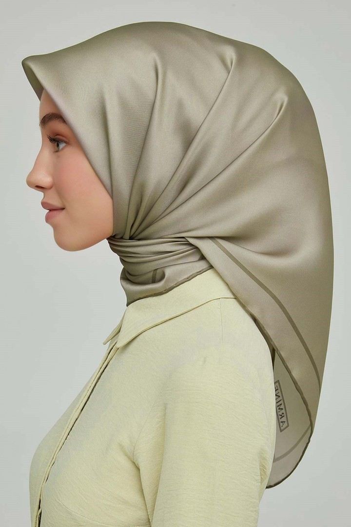 Armine Yeni Nostalji Serisi Twill İpek Eşarp 8668D-08