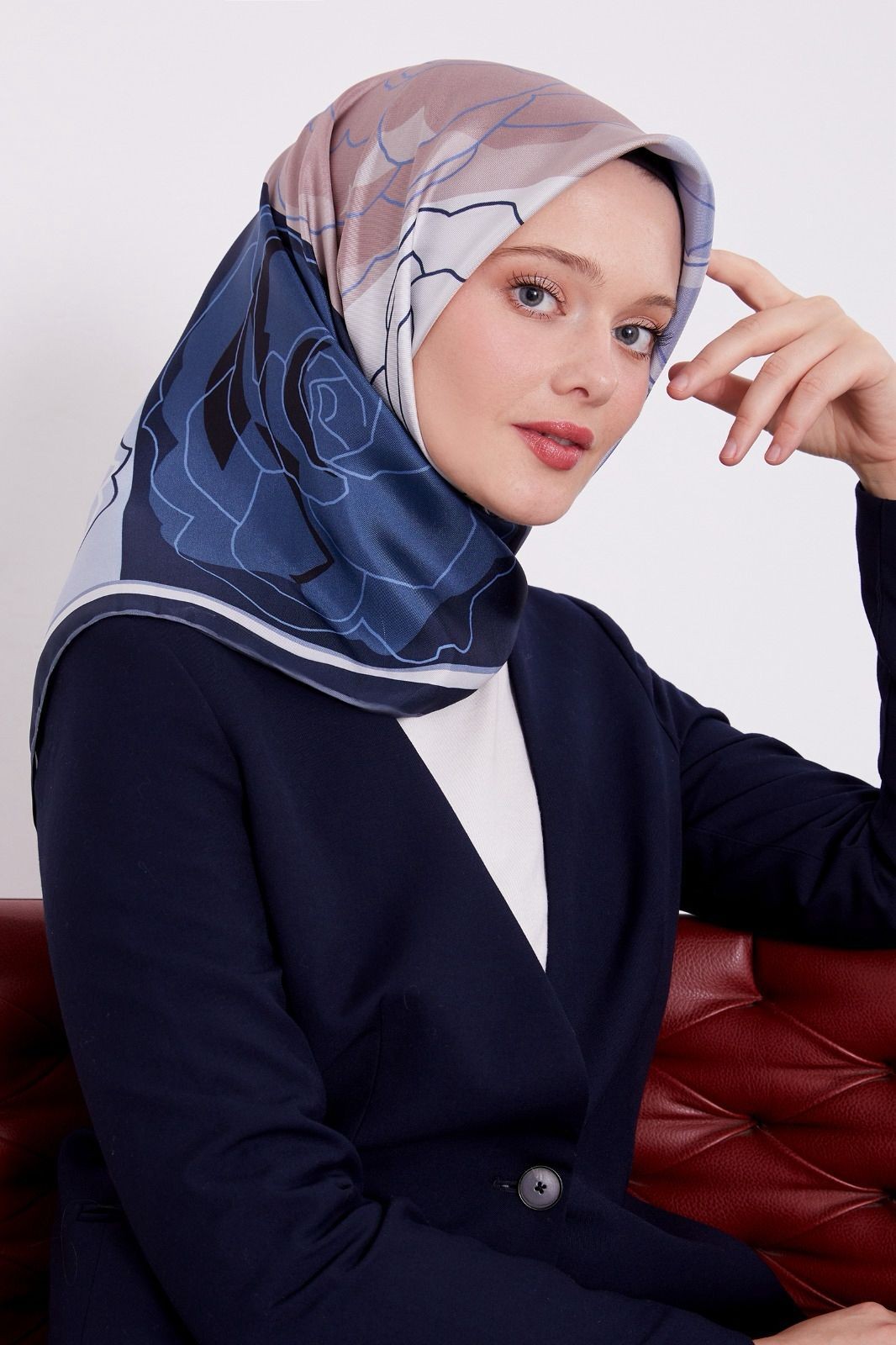Levidor Twill İpek Eşarp LD4162-1