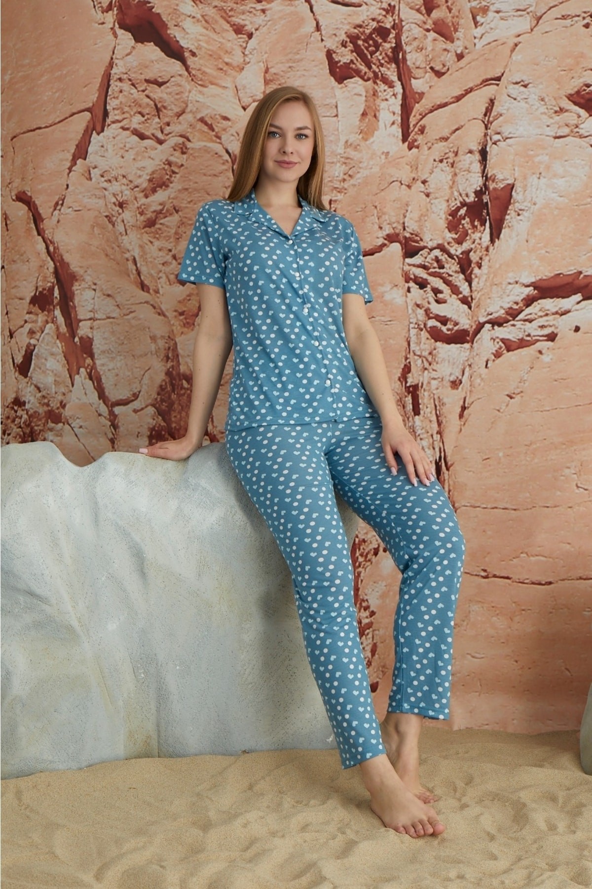 Dreamy Kısa Kollu Önden Düğmeli Gömlek Pijama Takımı - Kalp-Puantiyeli