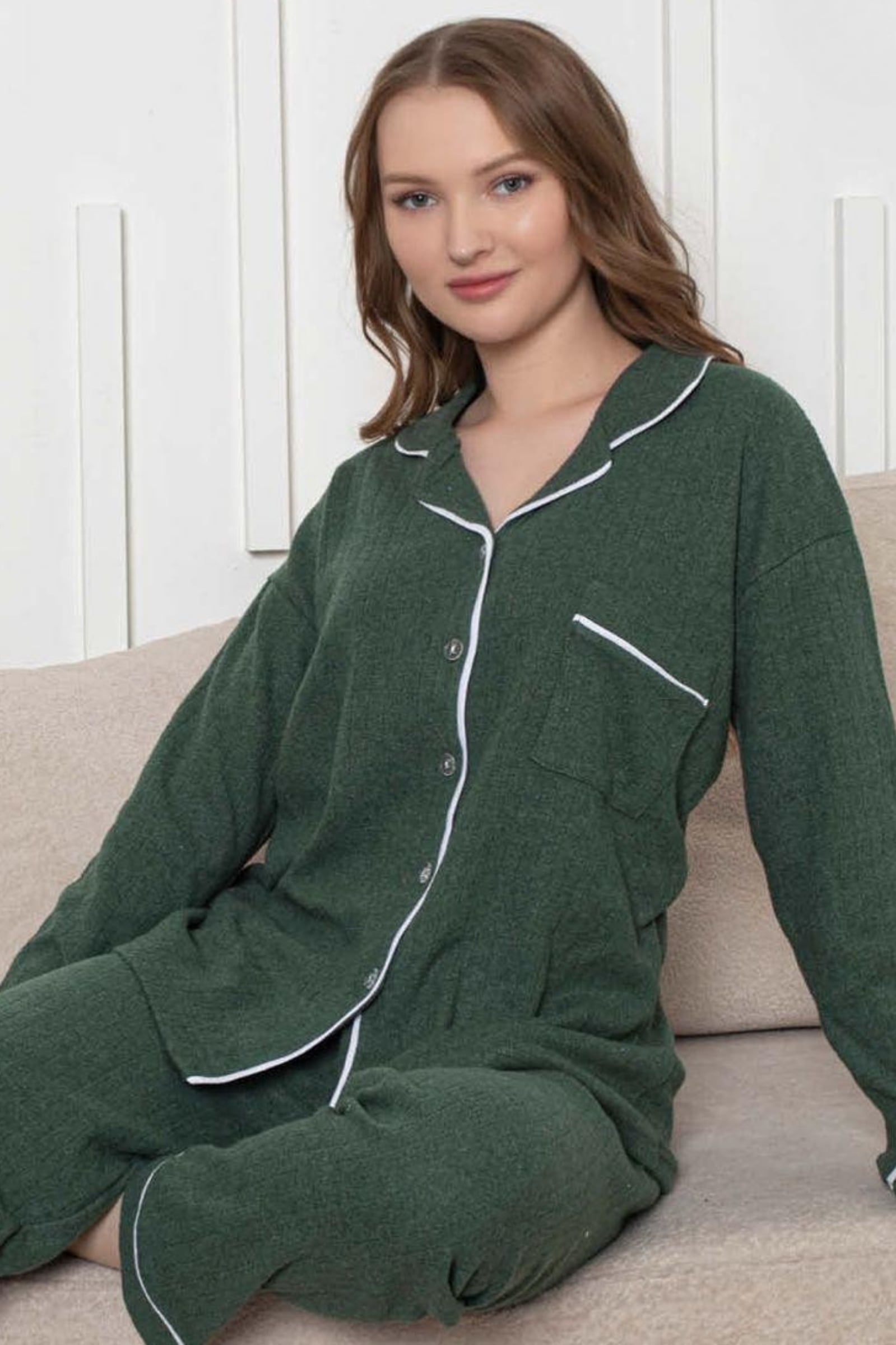 Pamuklu Kışlık İnterlok Şeritli Uzun Kollu Düğmeli Biyeli Gömlek Pijama Takımı