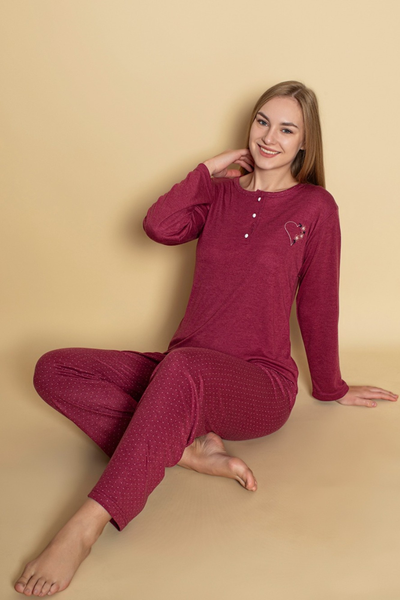 Dreamy Bambu Uzun Kollu Puantiyeli Düğmeli Yaka Pijama Takımı - Mürdüm