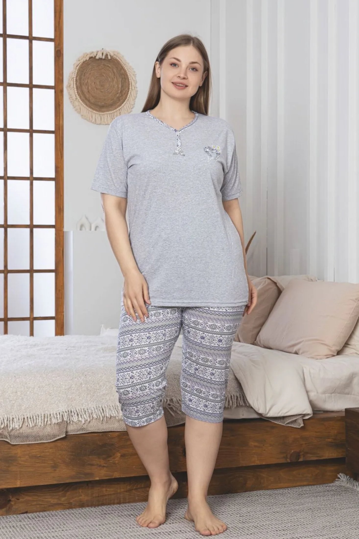X-Dreamy Büyük Beden Pamuklu Desenli Düğmeli Yaka Kapri Pijama Takımı - Gri