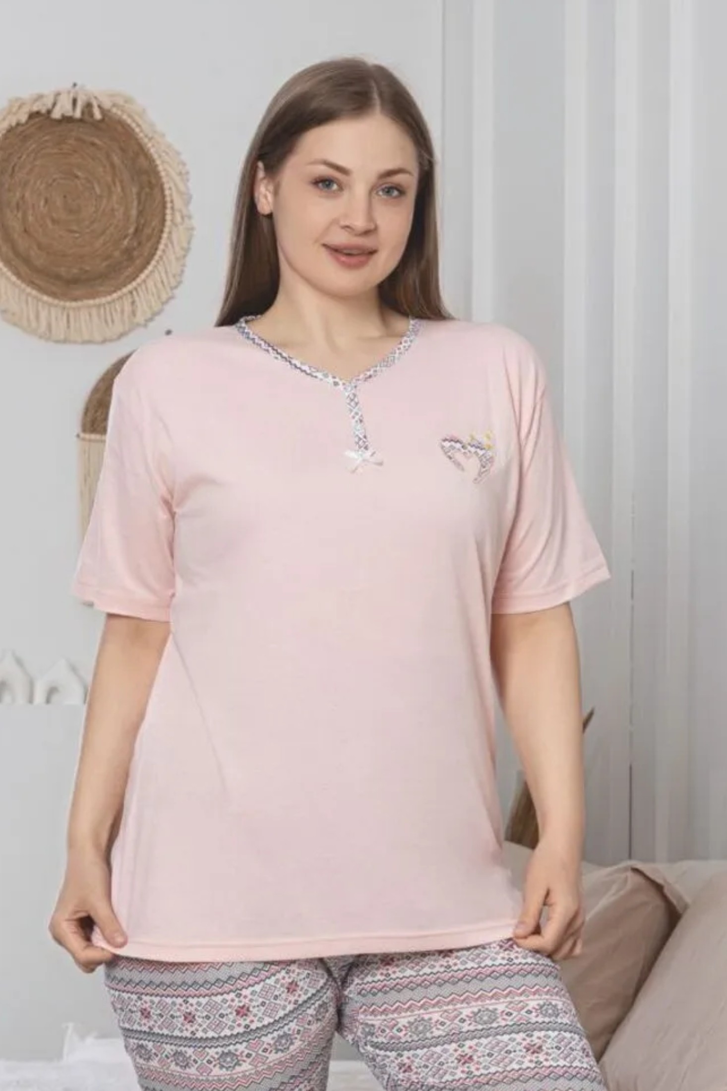 X-Dreamy Büyük Beden Pamuklu Desenli Düğmeli Yaka Kapri Pijama Takımı - Somon