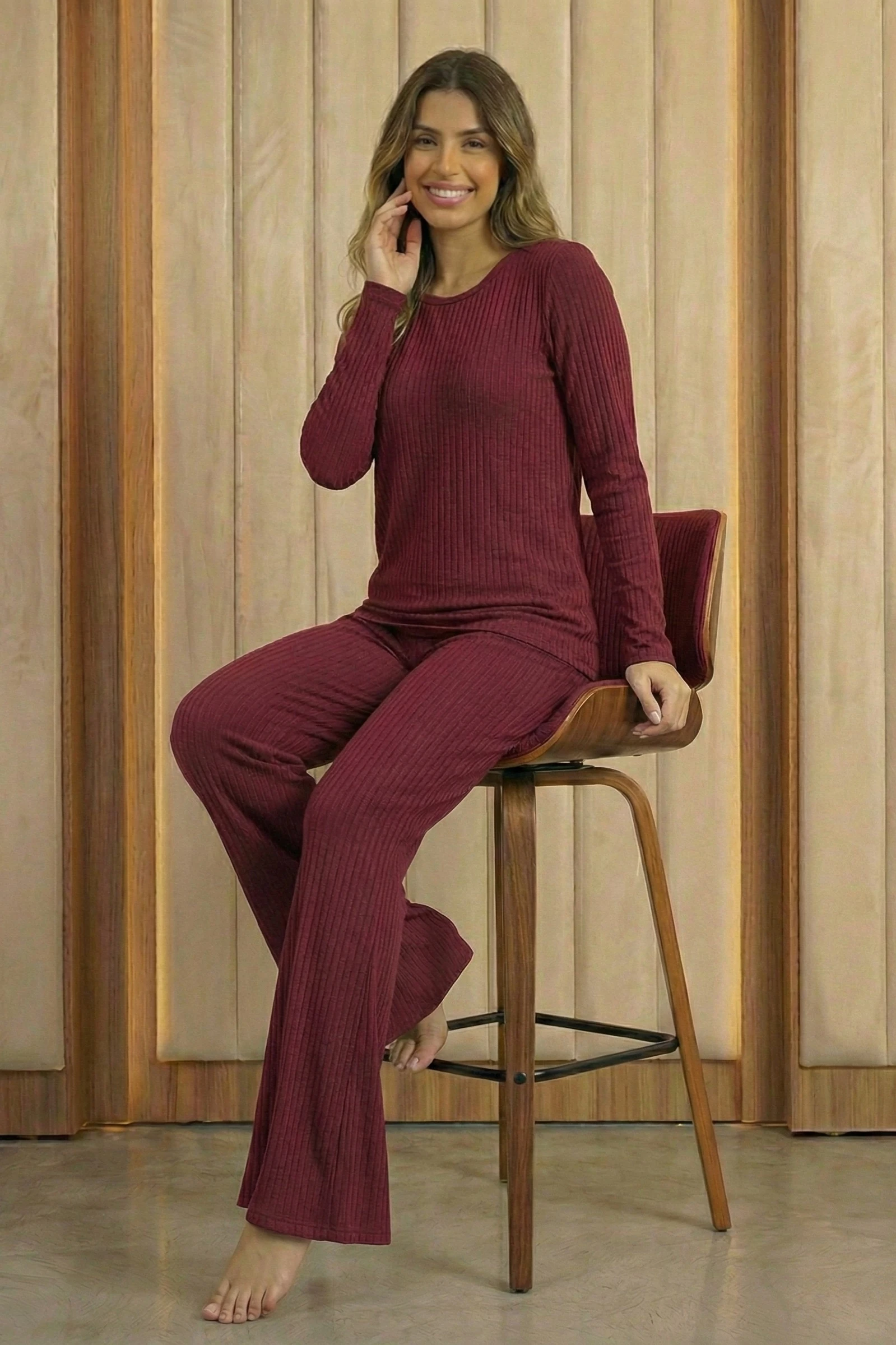 Uzun Kollu Bol Paça Yumuşak Şeritli Örme Kaşkorse Pijama Takımı