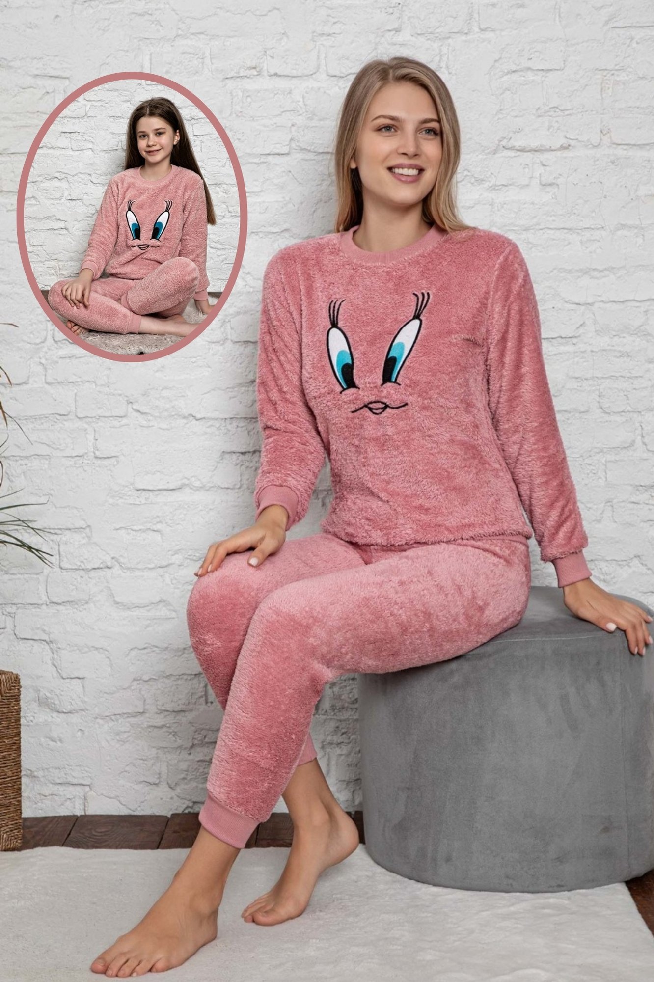 Civciv Desenli Anne Kız Çocuk Kombin Peluş Pijama Takımı (ANNE KIZ AYRI SATILIR.) - Pembe