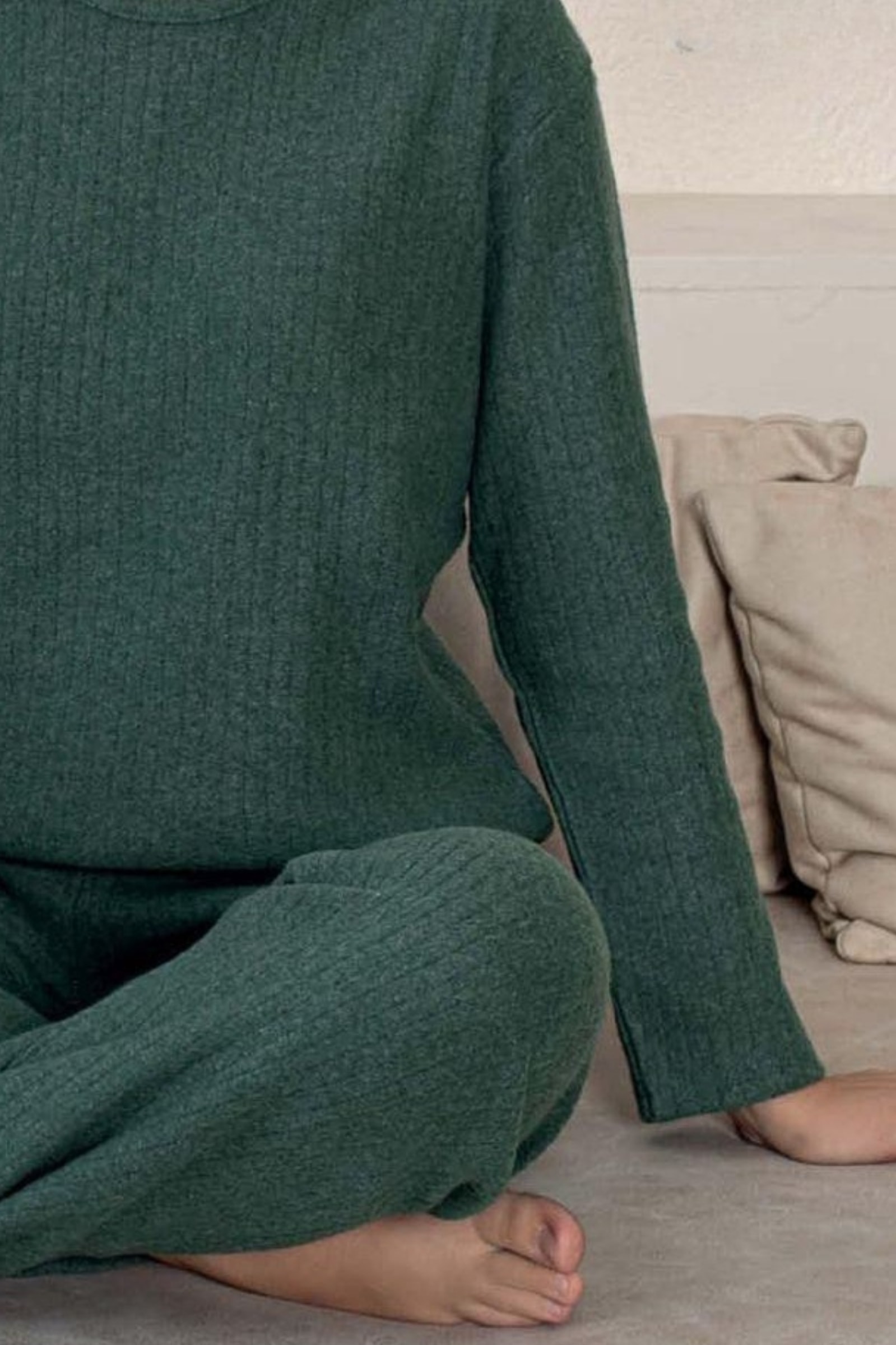 Pamuklu Kalın Kışlık İnterlok Şeritli Uzun Kollu Örme Pijama Takımı - Yeşil