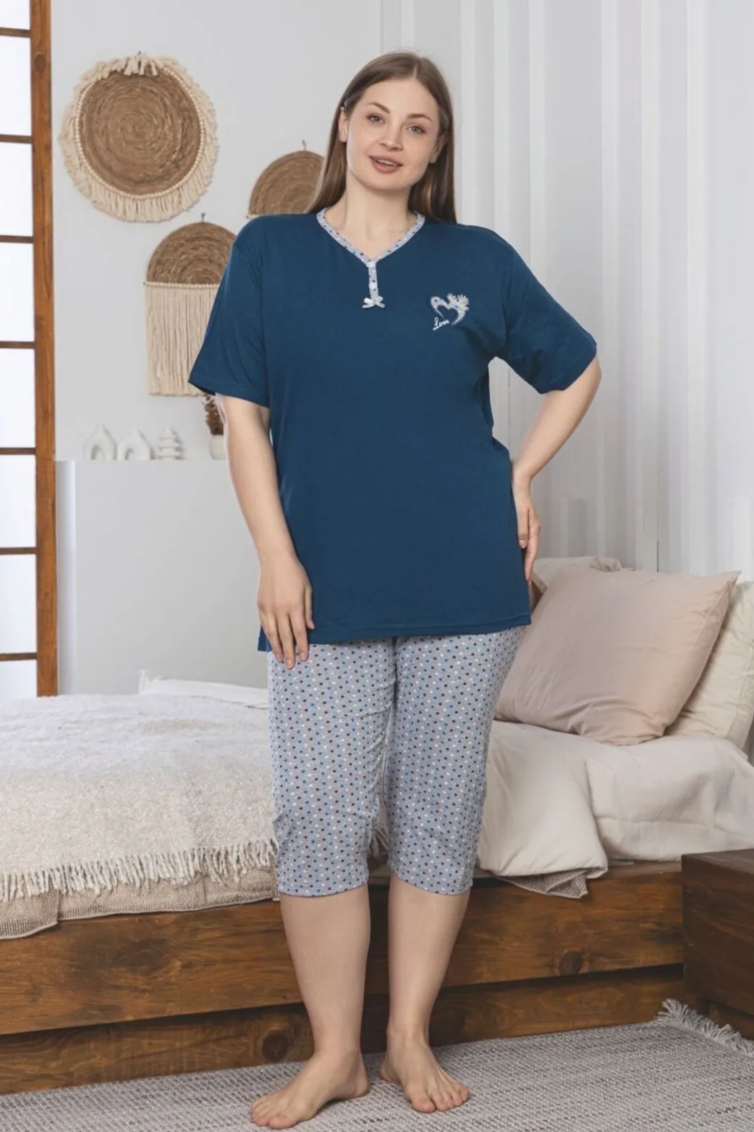 X-Dreamy Büyük Beden Pamuklu Desenli Düğmeli Yaka Kapri Pijama Takımı - Lacivert