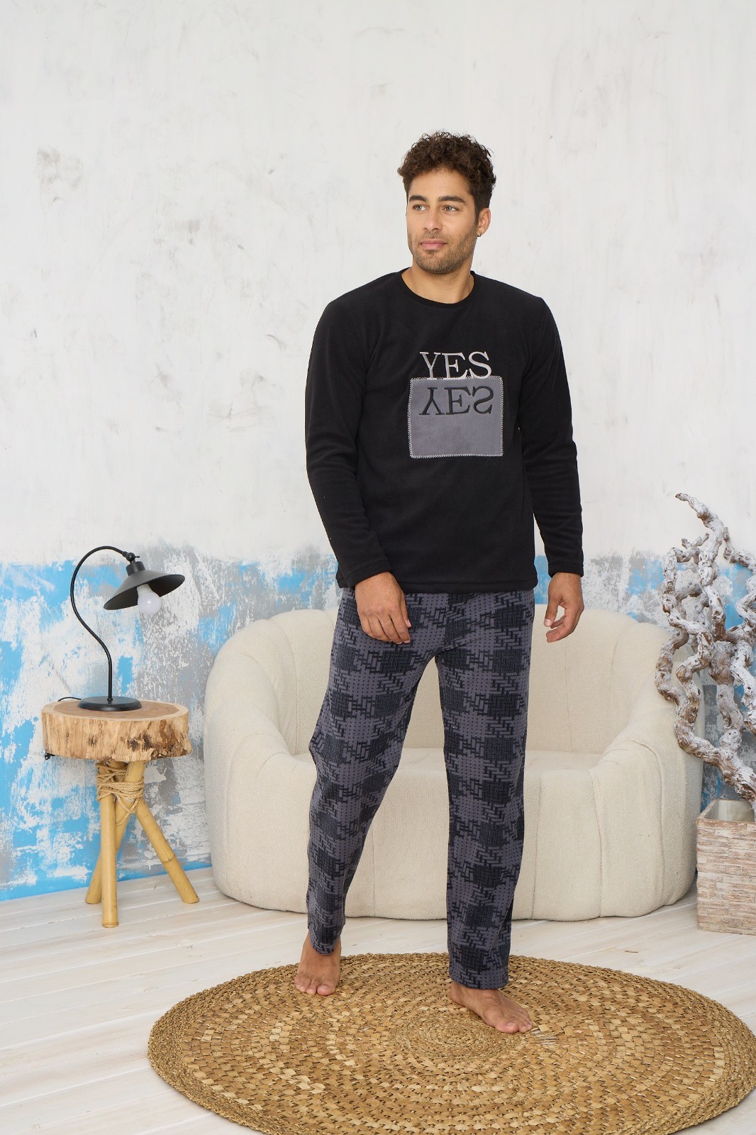 Luxury Soft Polar Ekose Kareli Nakışlı Desenli Erkek Pijama Takımı - Siyah