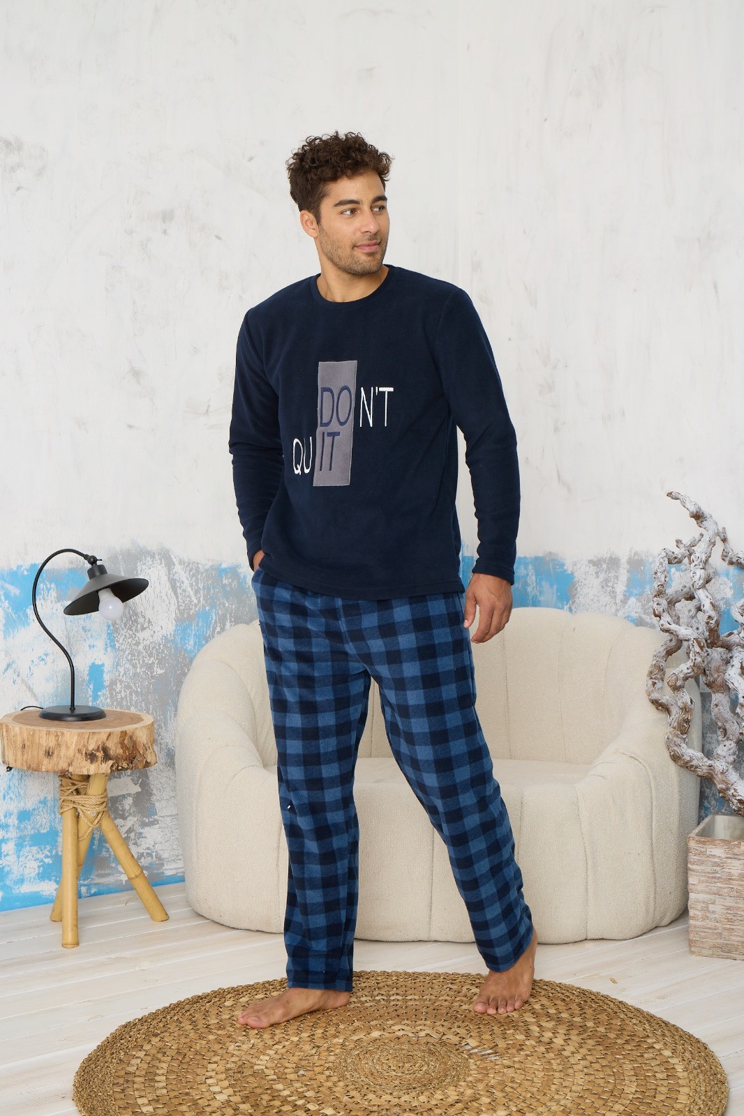 Luxury Soft Polar Ekose Kareli Nakışlı Desenli Erkek Pijama Takımı - Lacivert