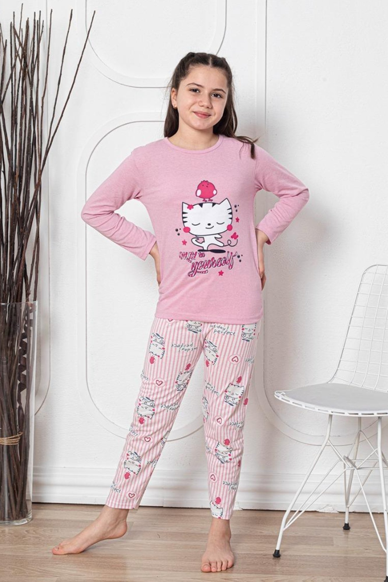 Faryakids Pamuklu Uzun Kollu Desenli Kız Çocuk Pijama Takımı - Pembe