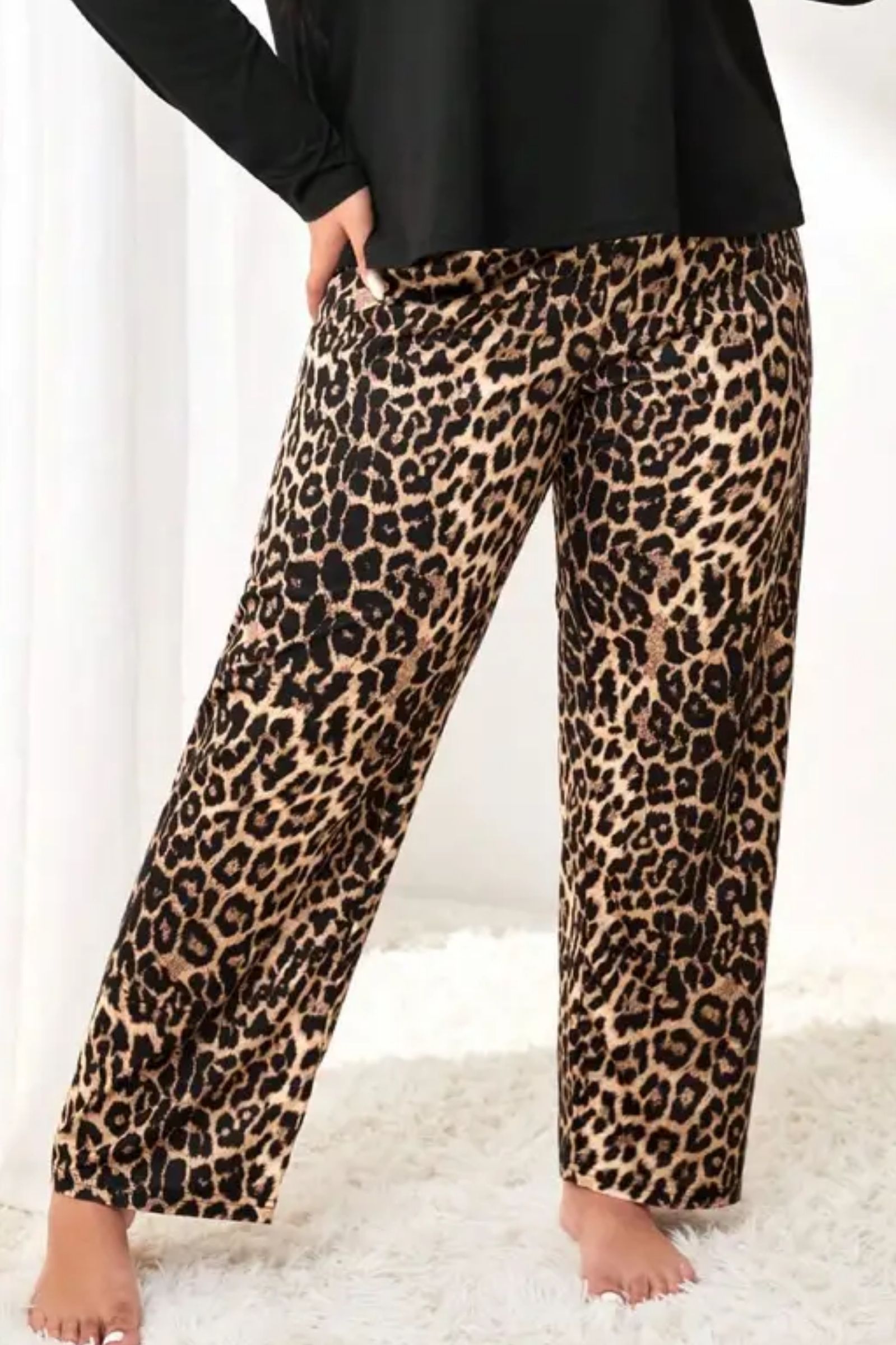 Büyük Beden Yumuşak Kadife Dokulu Leopar Desenli Süet Pijama Altı Pantolon