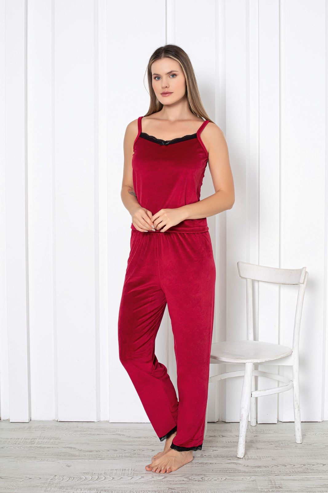 Dreamy Dantel Detaylı Kadife 3 Parça Sabahlıklı Pijama Takımı - Bordo